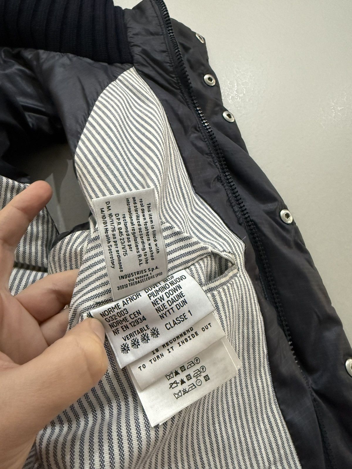 Moncler Moncler vest for men’s Size US S / EU 44-46 / 1 - 6 Thumbnail
