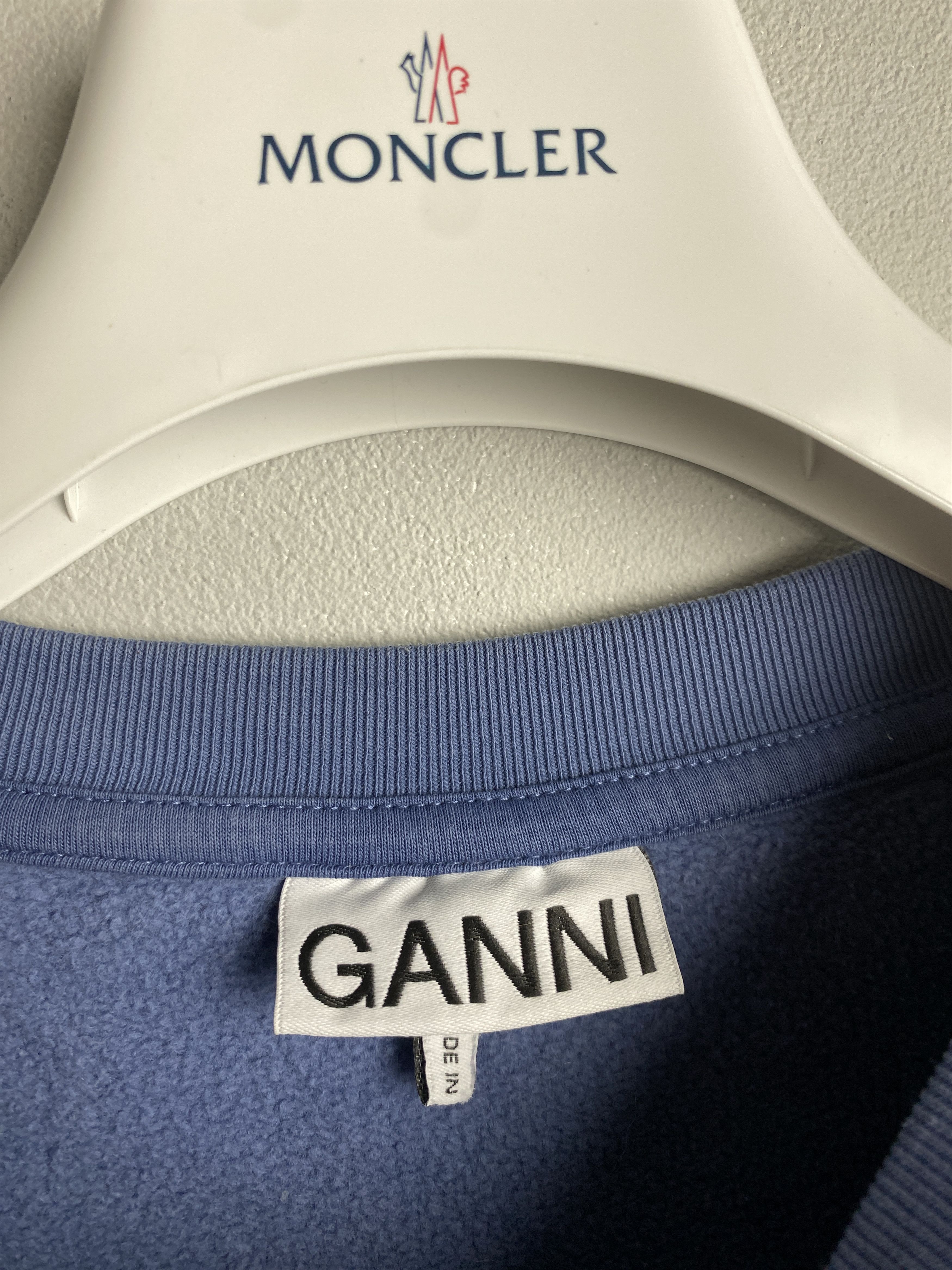 Ganni Ganni small logo sweatshirt crewneck casual scandi Size M / US 6-8 / IT 42-44 - 3 Thumbnail