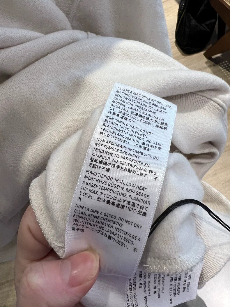 Balenciaga Balenciaga Beige Embroidered Hoodie XS In Stock Send Immed Size US XS / EU 42 / 0 - 5 Thumbnail