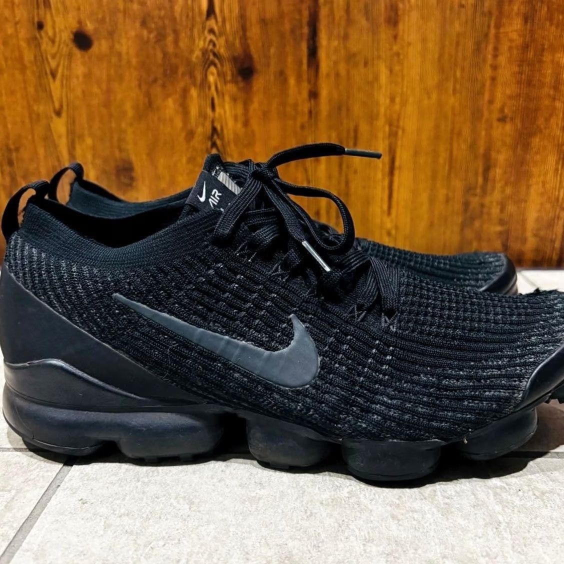 Nike Nike Air Vapormax Flyknit 3 Triple Black LTD Sneaker 11.0US Men Origin Size US 11 / EU 44 - 4 Thumbnail