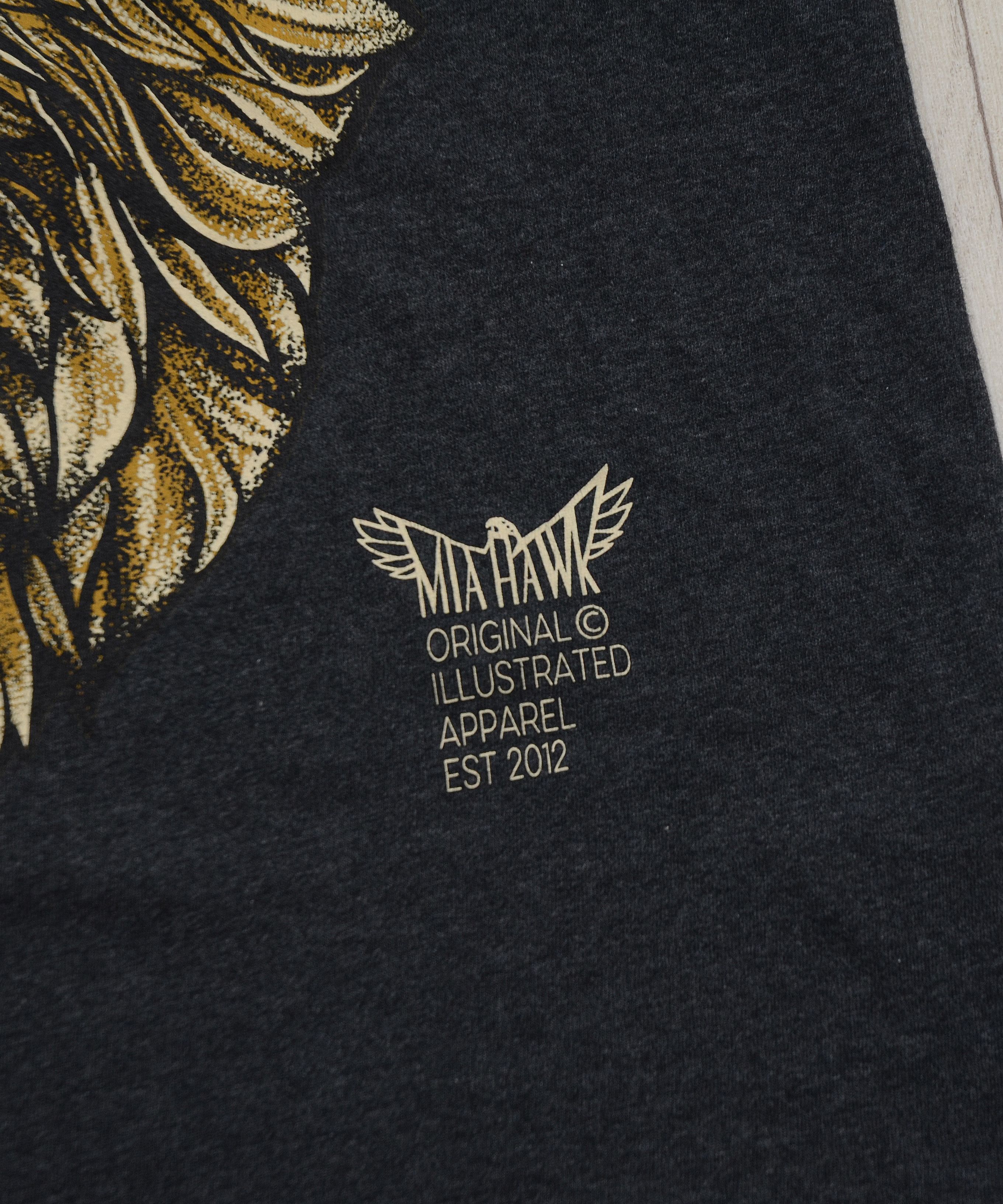 The Mountain × Vintage Mia Hawk Merch T-shirt Animal Tee Wolf Tie Dye Save Nature Size US L / EU 52-54 / 3 - 5 Thumbnail