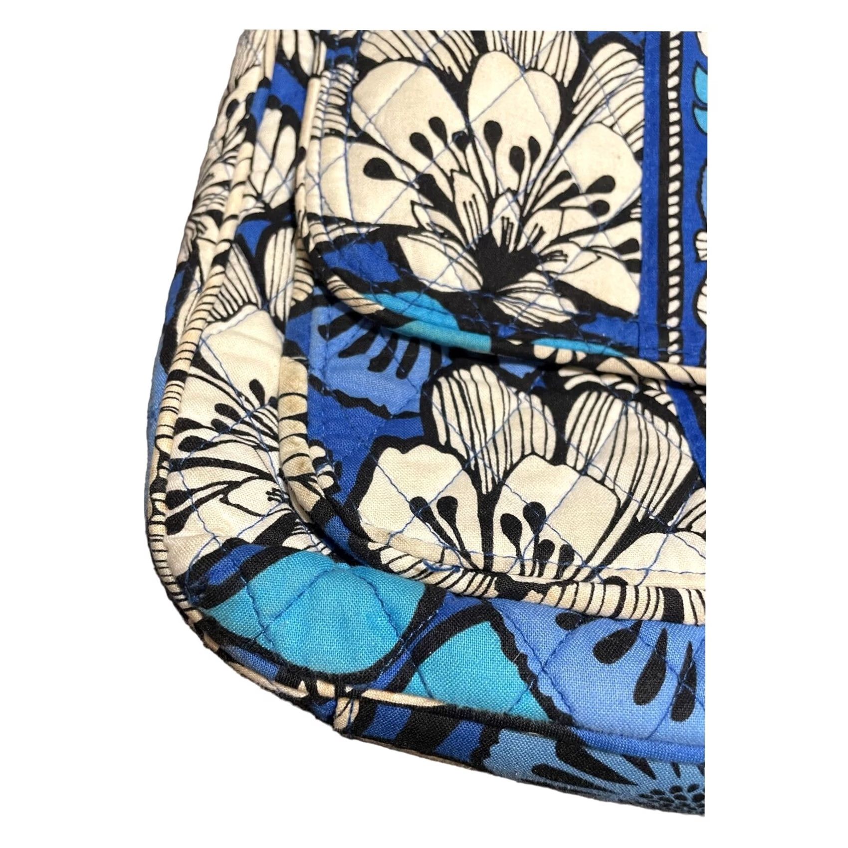 Vera Bradley Vera Bradley Bayou Crossbody Purse Blue Bayou Adjustable Strap Womens Medium Crossbody Bag Tote Size ONE SIZE - 7 Thumbnail