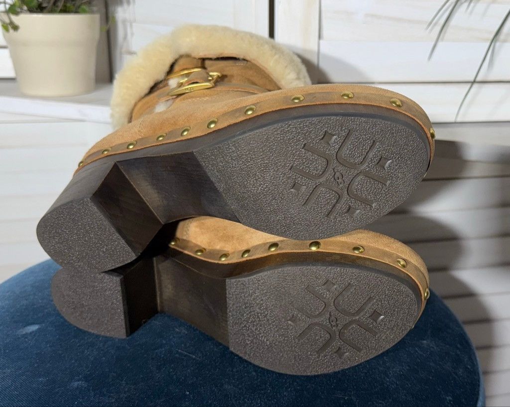 Ugg UGG brown suede leather shearling cuff clog ankle boots 7 Size US 7 / IT 37 - 8 Thumbnail
