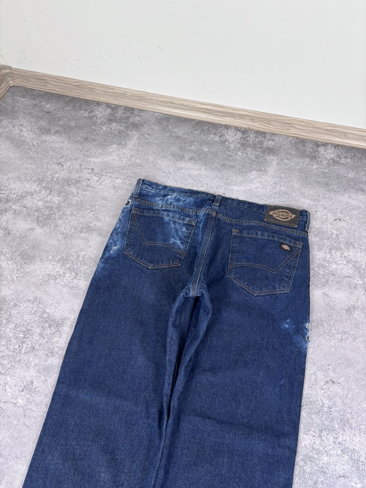 Dickies Dickies Men’s Denim Jeans Distressed Dark Blue USA Workwear Size US 36 / EU 52 - 16 Thumbnail