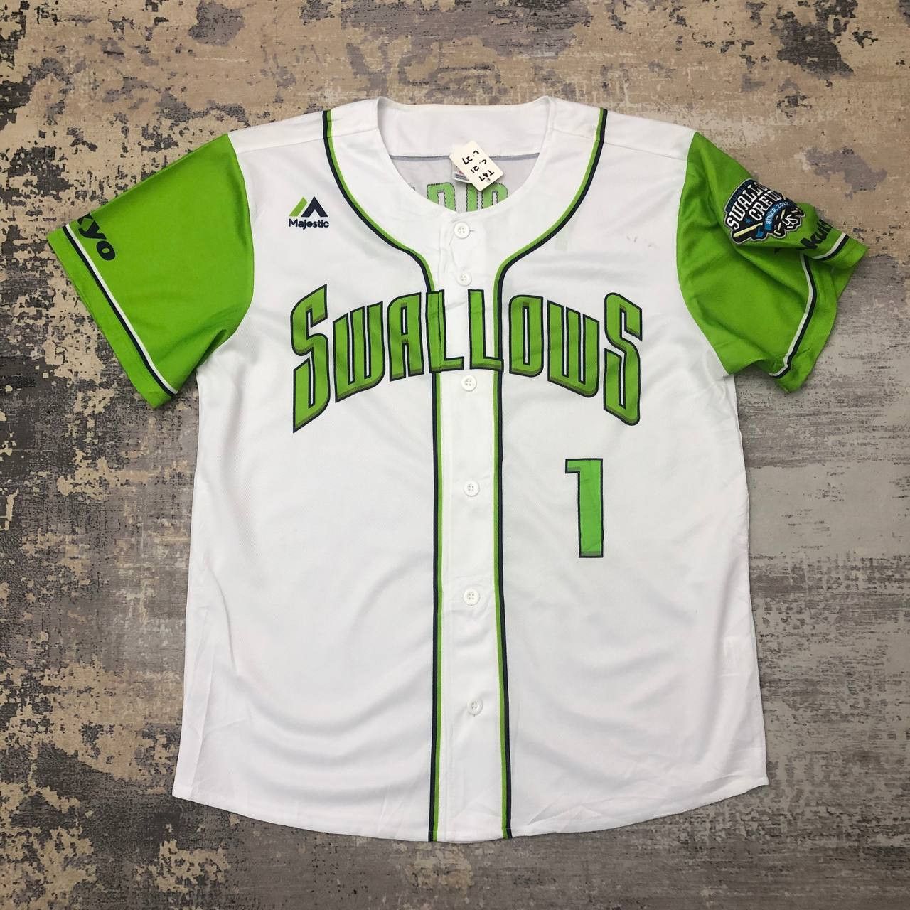 Majestic T47 SWALLOW CREW NO.1 OFFICIAL FAN CLUB BASEBALL JERSEY Size US M / EU 48-50 / 2 - 1 Thumbnail