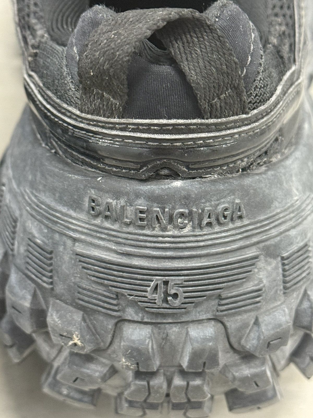 Balenciaga New Balenciaga Defender Bouncer Sneaker Size US 11.5 / EU 44-45 - 4 Thumbnail