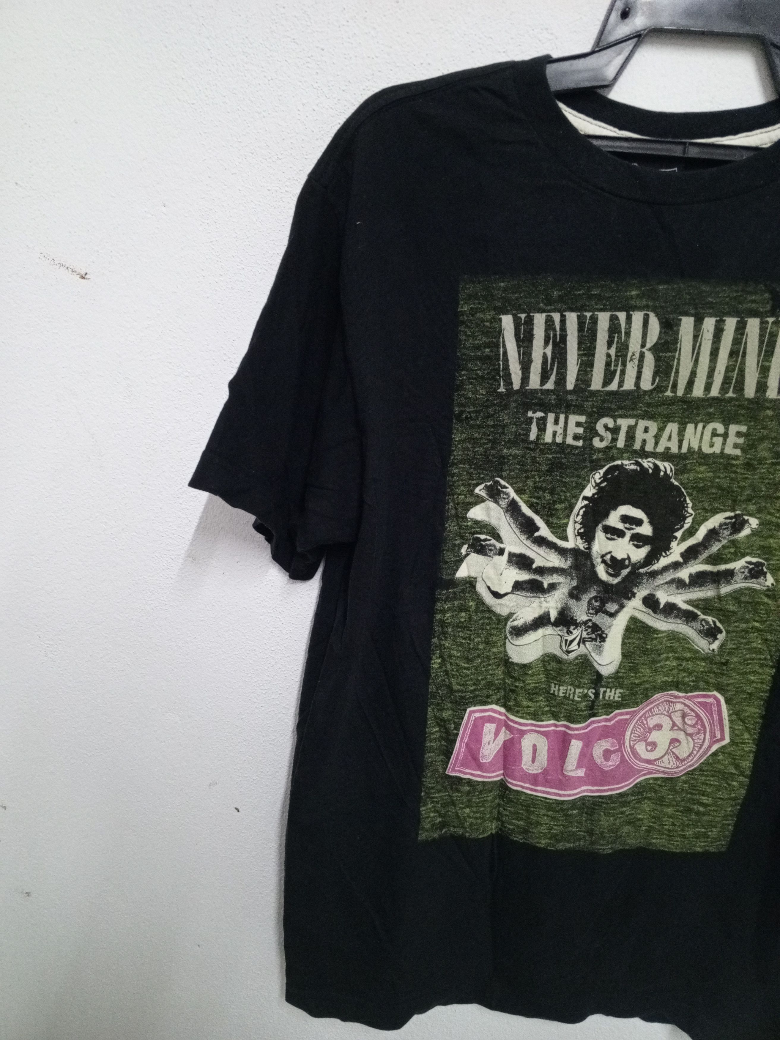 Vintage × Volcom VOLCOM "🔥NEVER MIND THE STRANGE🔥"RARE PHOTOS Size US L / EU 52-54 / 3 - 4 Thumbnail