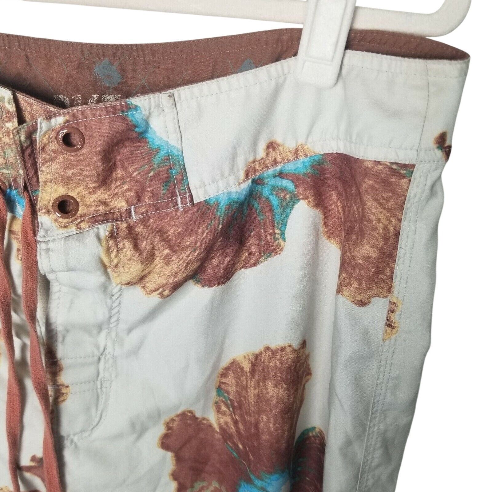 BKE BKE Mens Floral Swim Trunks Board Shorts Size 34 Hybrid Size US 34 / EU 50 - 2 Thumbnail