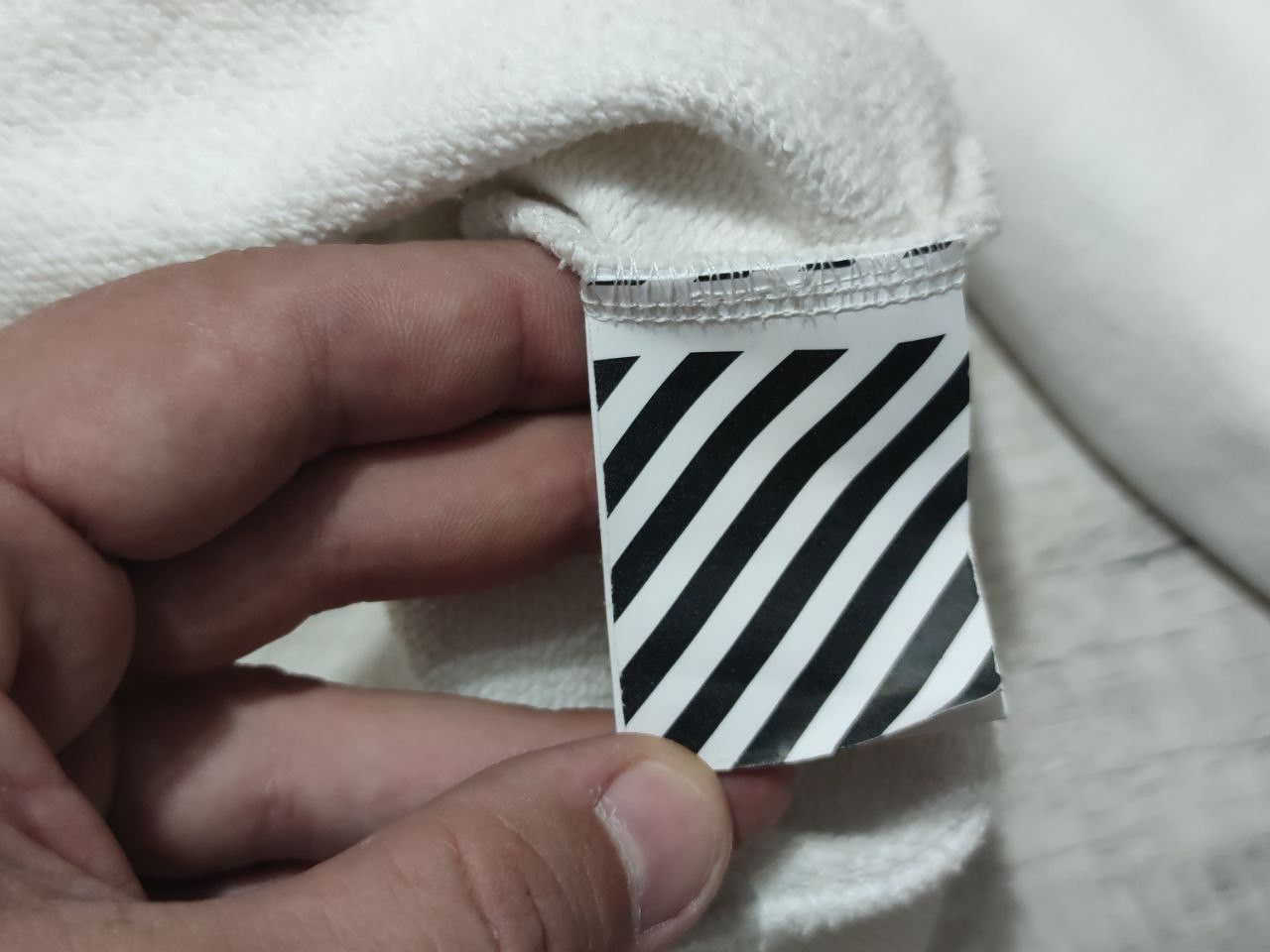 Off-White Off White Tape Arrows Cotton Sweatshirt White Size US M / EU 48-50 / 2 - 8 Thumbnail