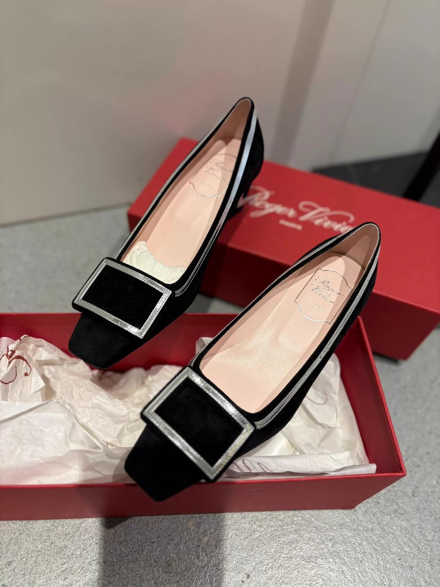 Roger Vivier RV Black Suede Square Buckle Heels Like New Boxed 37 Size US 6.5 / IT 36.5 - 2 Thumbnail