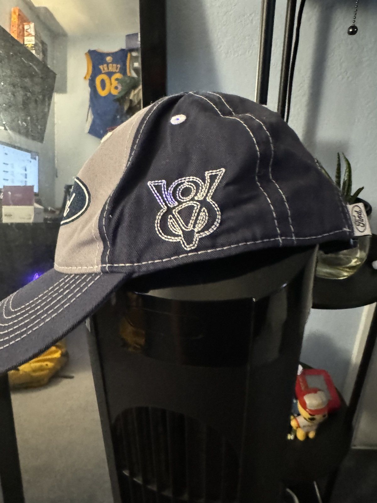 Ford Vintage Ford v8 Hat Size ONE SIZE - 5 Thumbnail