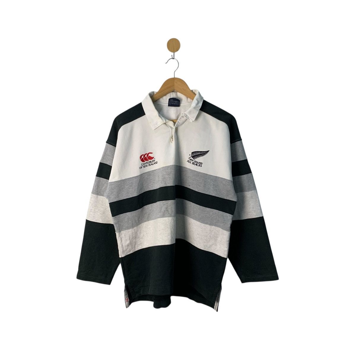 Canterbury of New Zealand 90s Canterbury Steinlager Big Logo Collar Sweatshirts Size US L / EU 52-54 / 3 - 1 Thumbnail