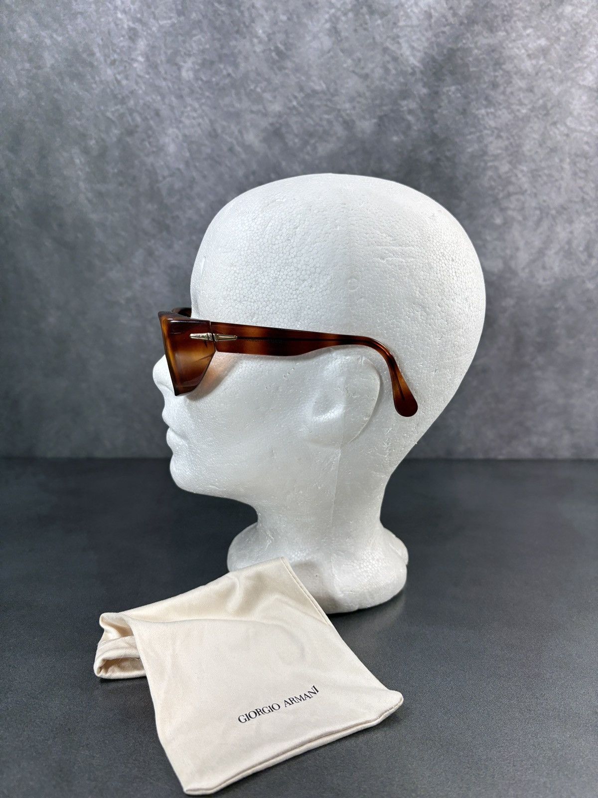 Giorgio Armani 1990s Vintage Giorgio Armani Sunglasses GA835 Tortoise 80s Size ONE SIZE - 16 Thumbnail