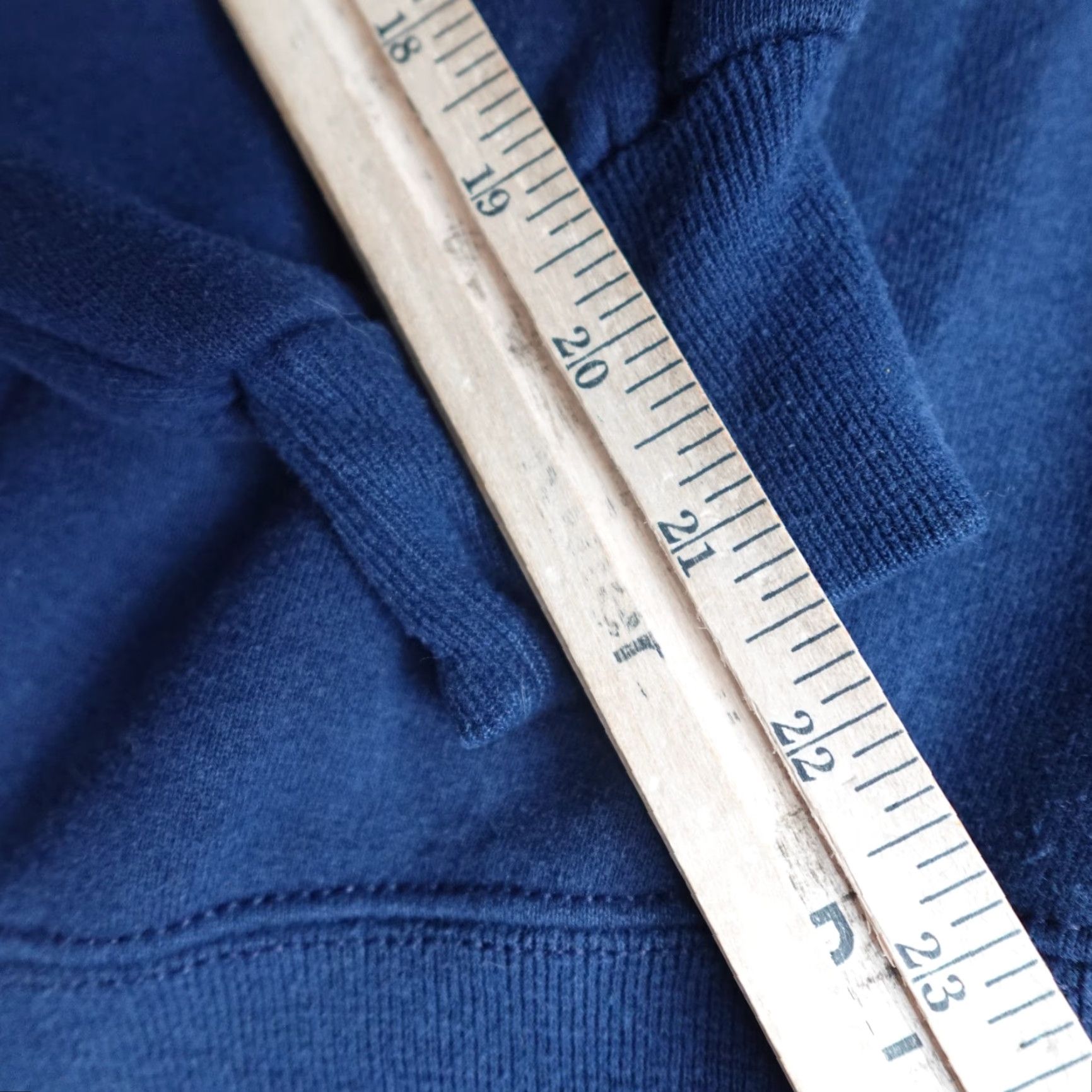 Vintage VINTAGE Washington Bears Sweatshirt Large Blue Basketball Team Russell Athletic Mens L Crew Neck Pullover Graphic Print venues: None Size US L / EU 52-54 / 3 - 2 Thumbnail