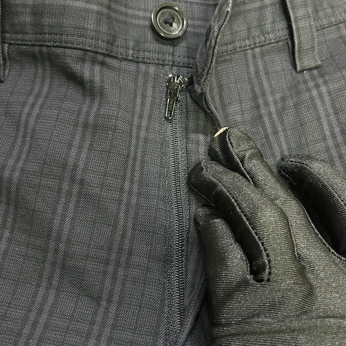 Burberry Vintage Burberry Black Nova Check Pants Size US 32 / EU 48 - 6 Thumbnail