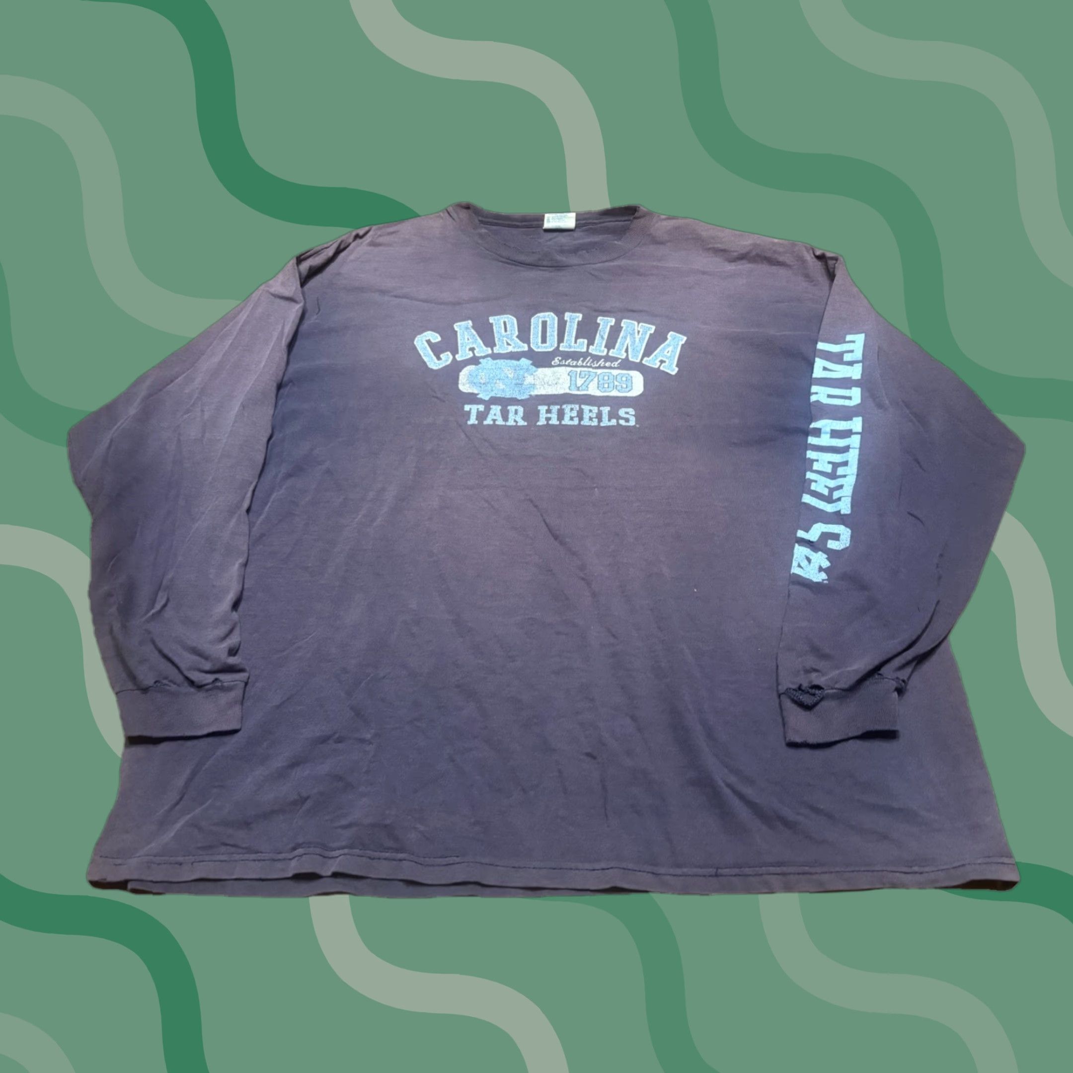 Vintage VINTAGE T-Shirt Long Sleeve UNC Gradient Sun Faded Worn Blue Mock Neck Men XL Grunge Distressed THRASHED Size US XL / EU 56 / 4 - 1 Thumbnail