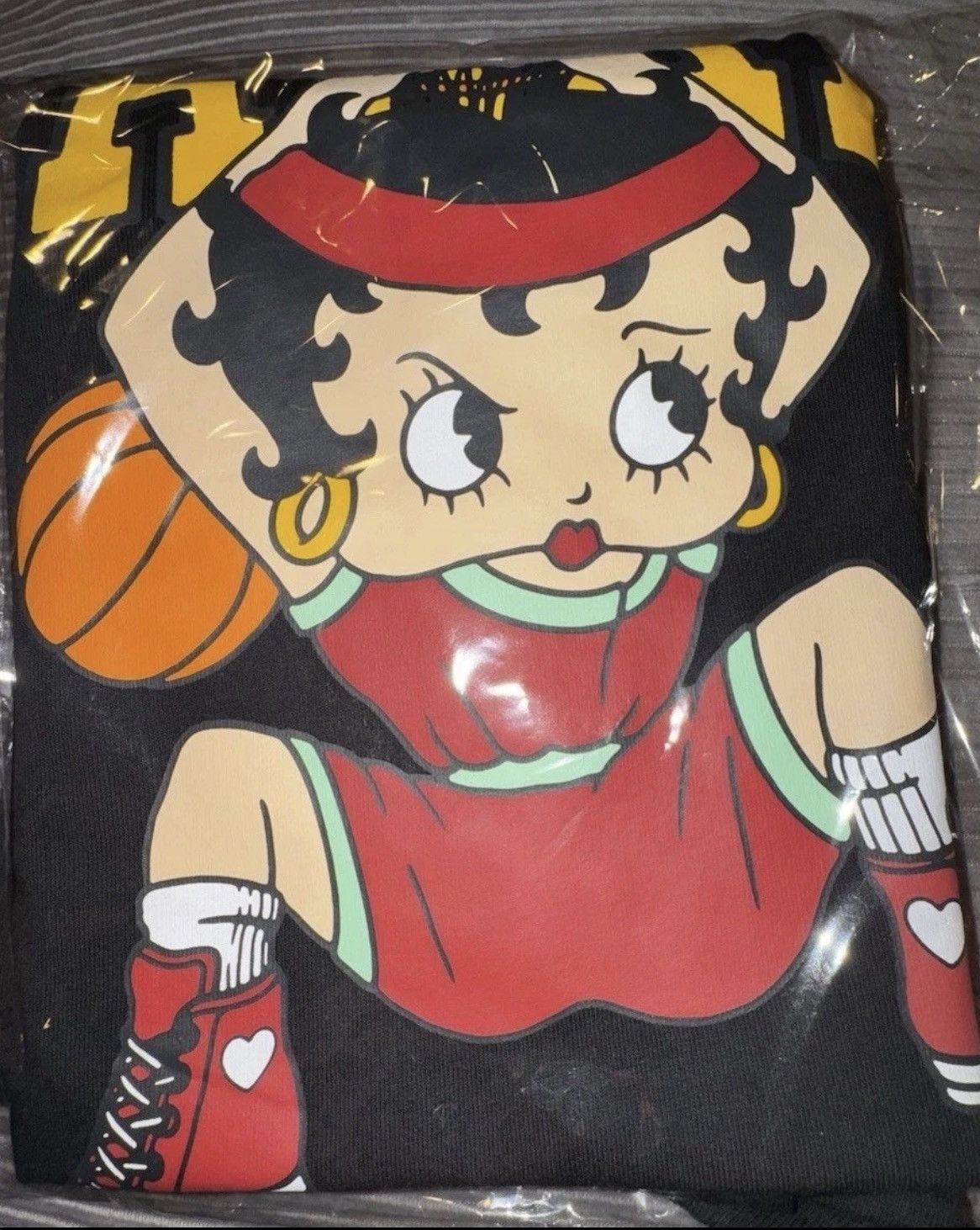 Market Market Betty Boop Black T-shirt size M Basketball Dunk Size M / US 6-8 / IT 42-44 - 4 Thumbnail