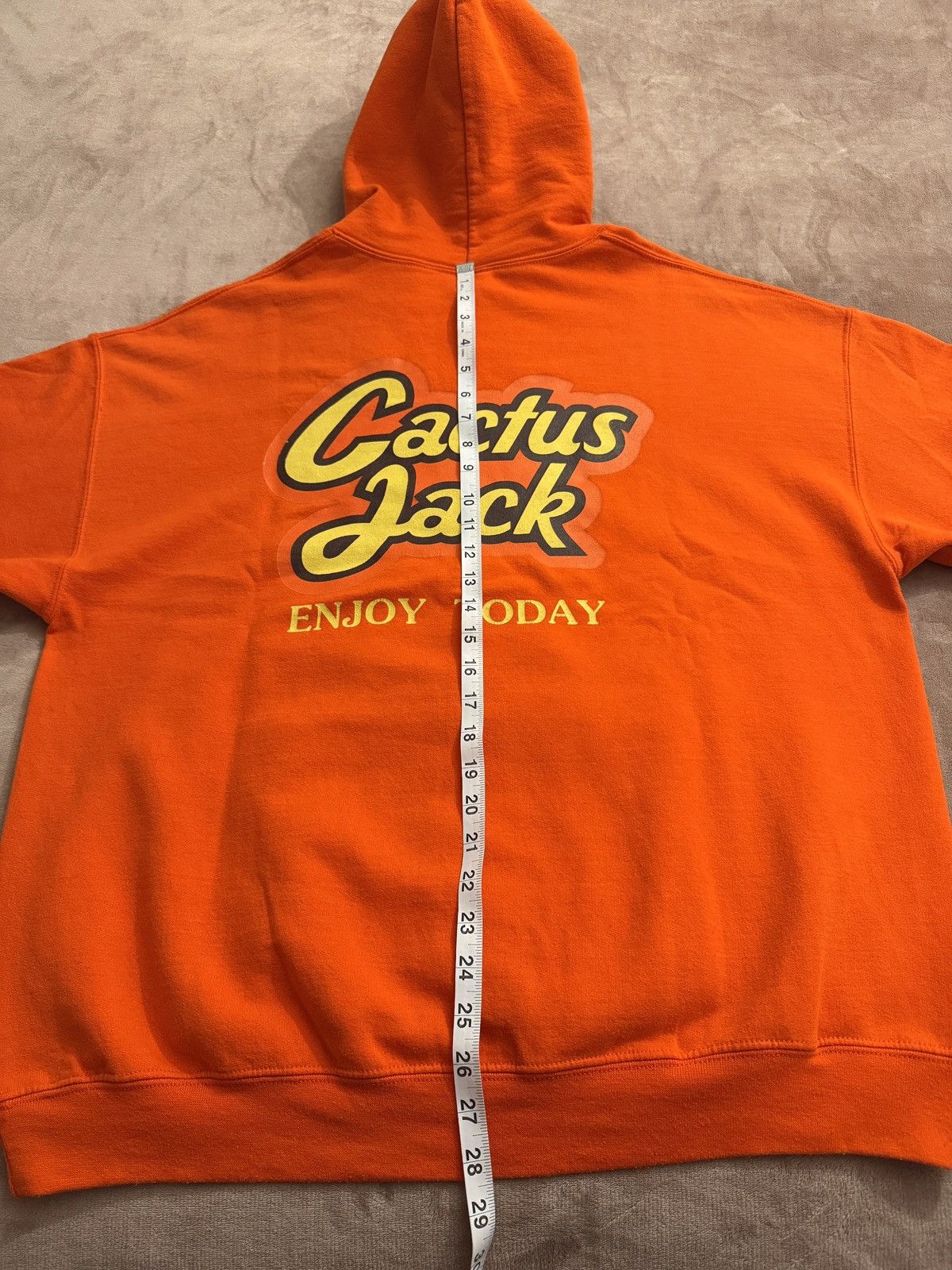 Travis Scott XL Travis Scott Reese's Puffs Orange Hoodie Cactus Jack Size US XL / EU 56 / 4 - 16 Thumbnail