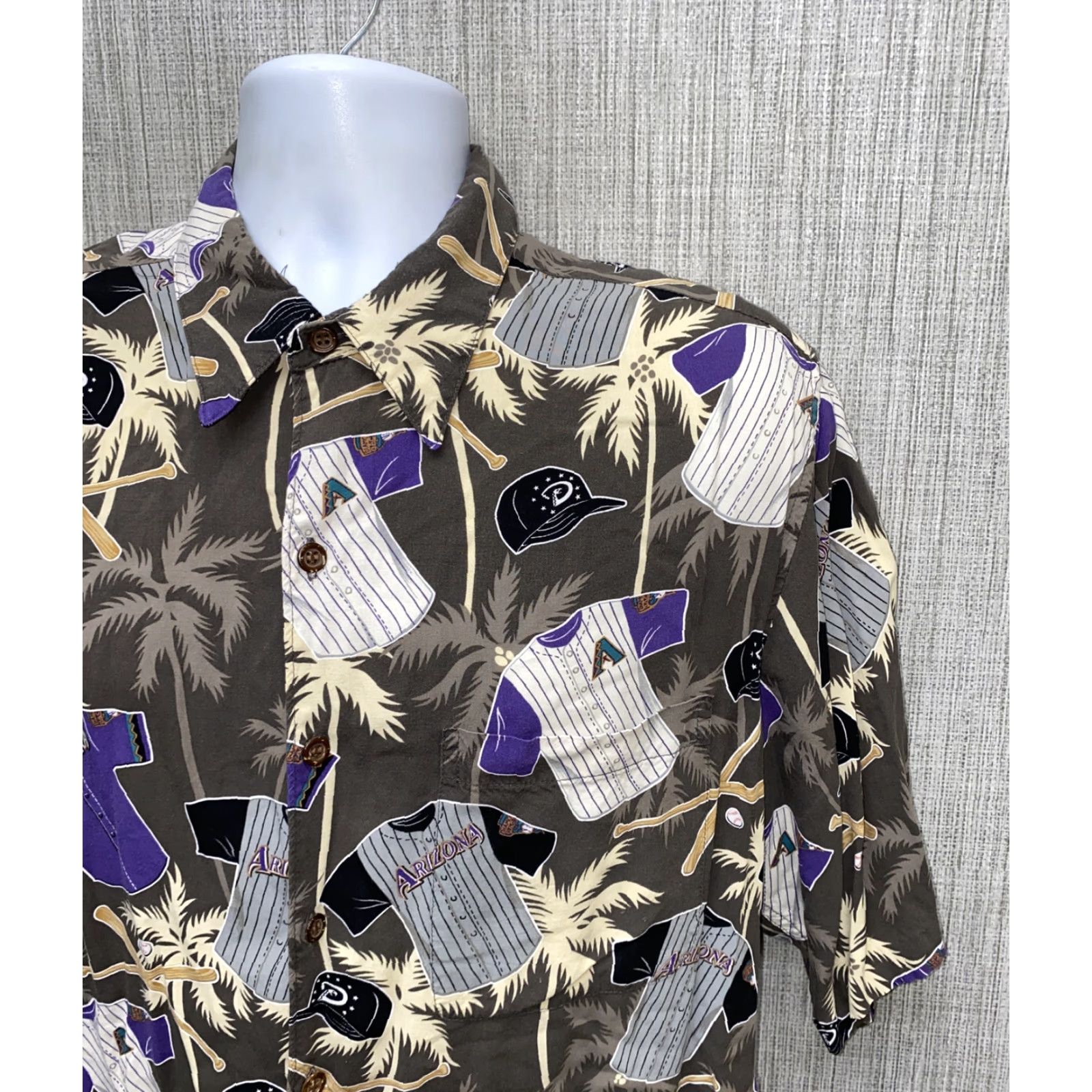 Reyn Spooner Reyn Spooner Baseball Hawaiian Shirt Mens Gray Rayon AZ DIAMONDBACKS Size L Size US L / EU 52-54 / 3 - 2 Thumbnail