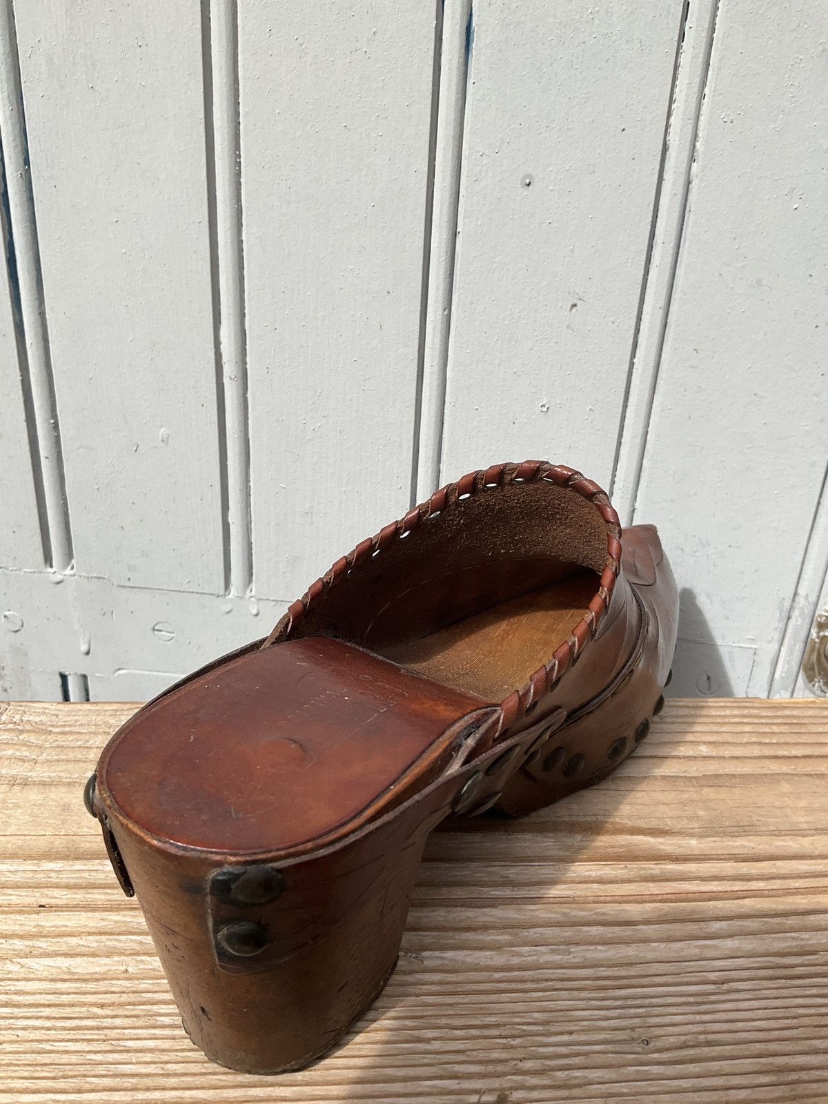 Vintage Vintage 60's clogs in leather and wood Size US 10 / IT 40 - 8 Thumbnail