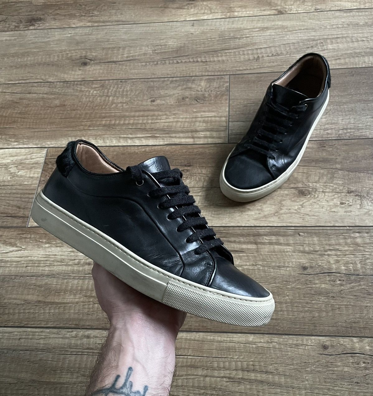 Paul Smith Paul Smith Low Top Leather Sneakers Shoes Size US 7 / EU 40 - 1 Thumbnail