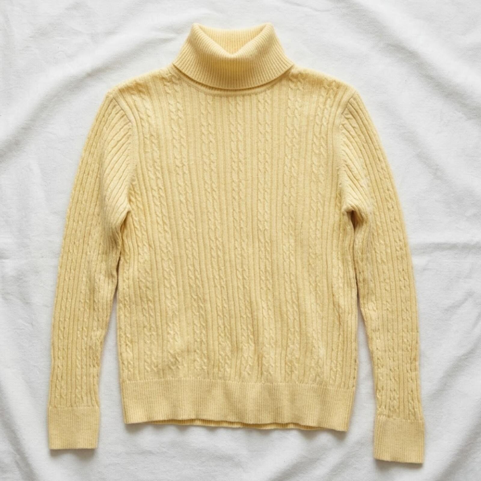 Croft & Barrow Croft & Barrow Yellow Cable Knit Sweater Womens Medium Size M / US 6-8 / IT 42-44 - 1 Thumbnail