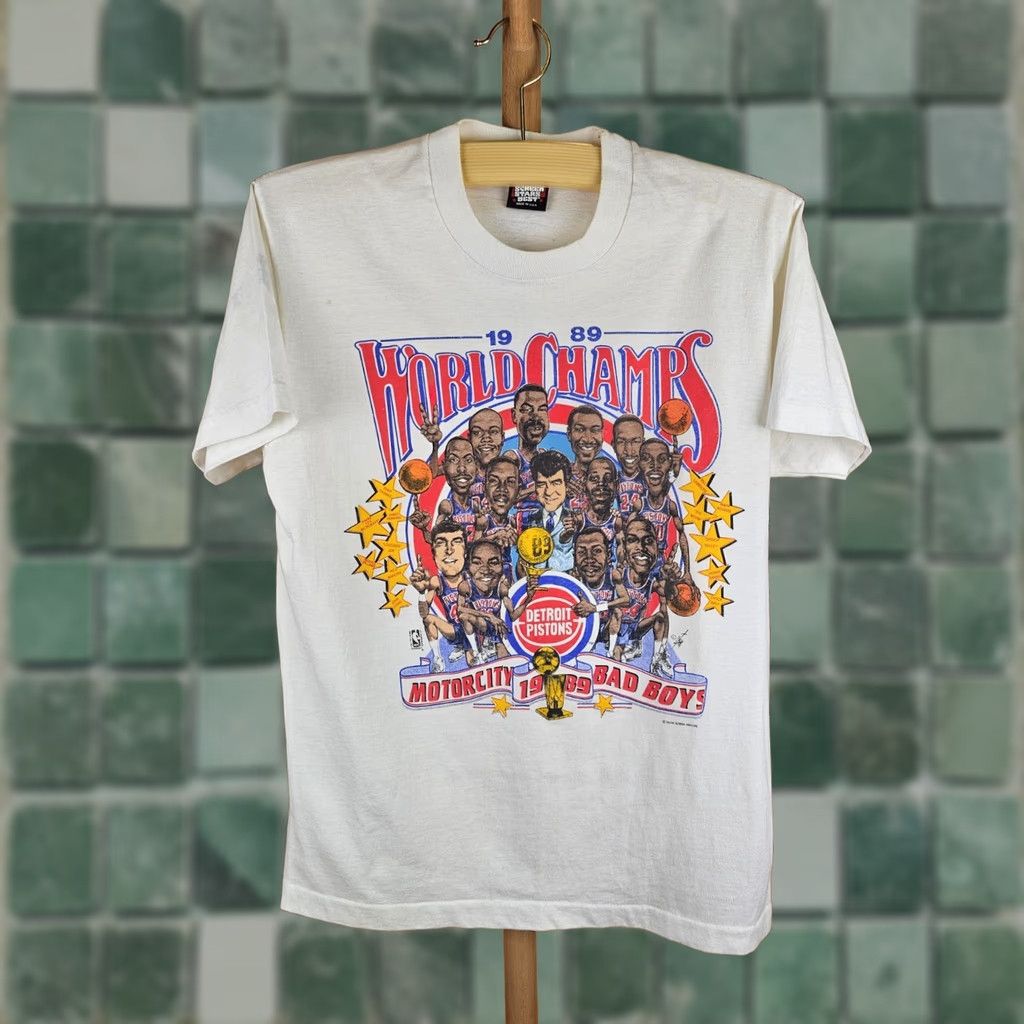 Vintage VINTAGE DETROIT PISTONS WORLD CHAMPS NBA BASKETBALL T-SHIRT SZ LARGE Shirt Mens Size L White Cotton 1989 90s Mens Size US L / EU 52-54 / 3 - 1 Thumbnail