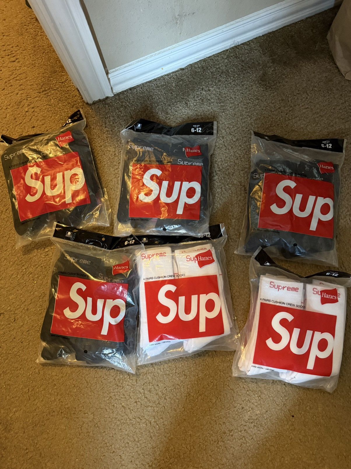 Supreme Supreme socks 4 pair Size ONE SIZE - 2 Thumbnail