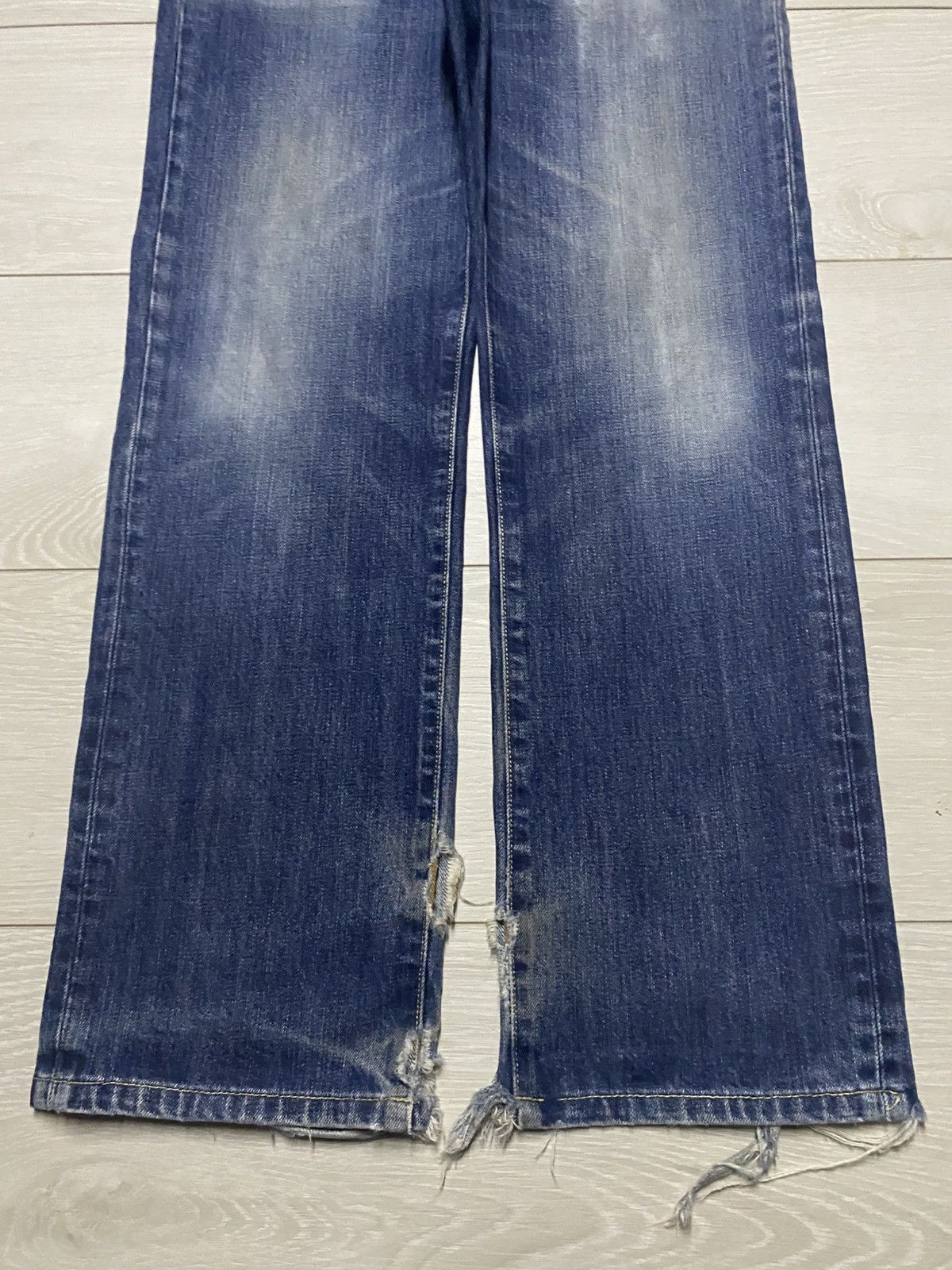 Uniqlo Vintage Japanese Uniqlo Faded Wash Destroy Slim Jeans Size US 30 / EU 46 - 5 Thumbnail