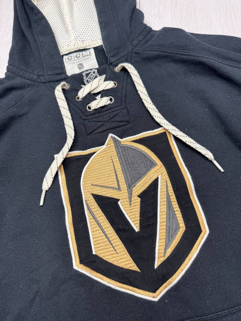 Ccm × NHL CCM Vintage Vegas Golden Knights Jersey Style Sweatshirt Size US M / EU 48-50 / 2 - 4 Thumbnail