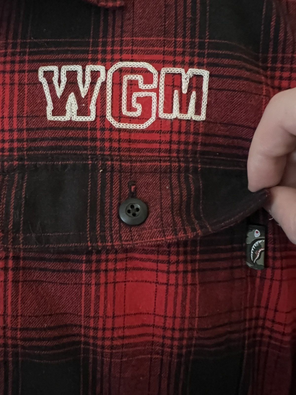 Bape BAPE Check Shark Relaxed Fit Flannel Shirt Size US XL / EU 56 / 4 - 4 Thumbnail