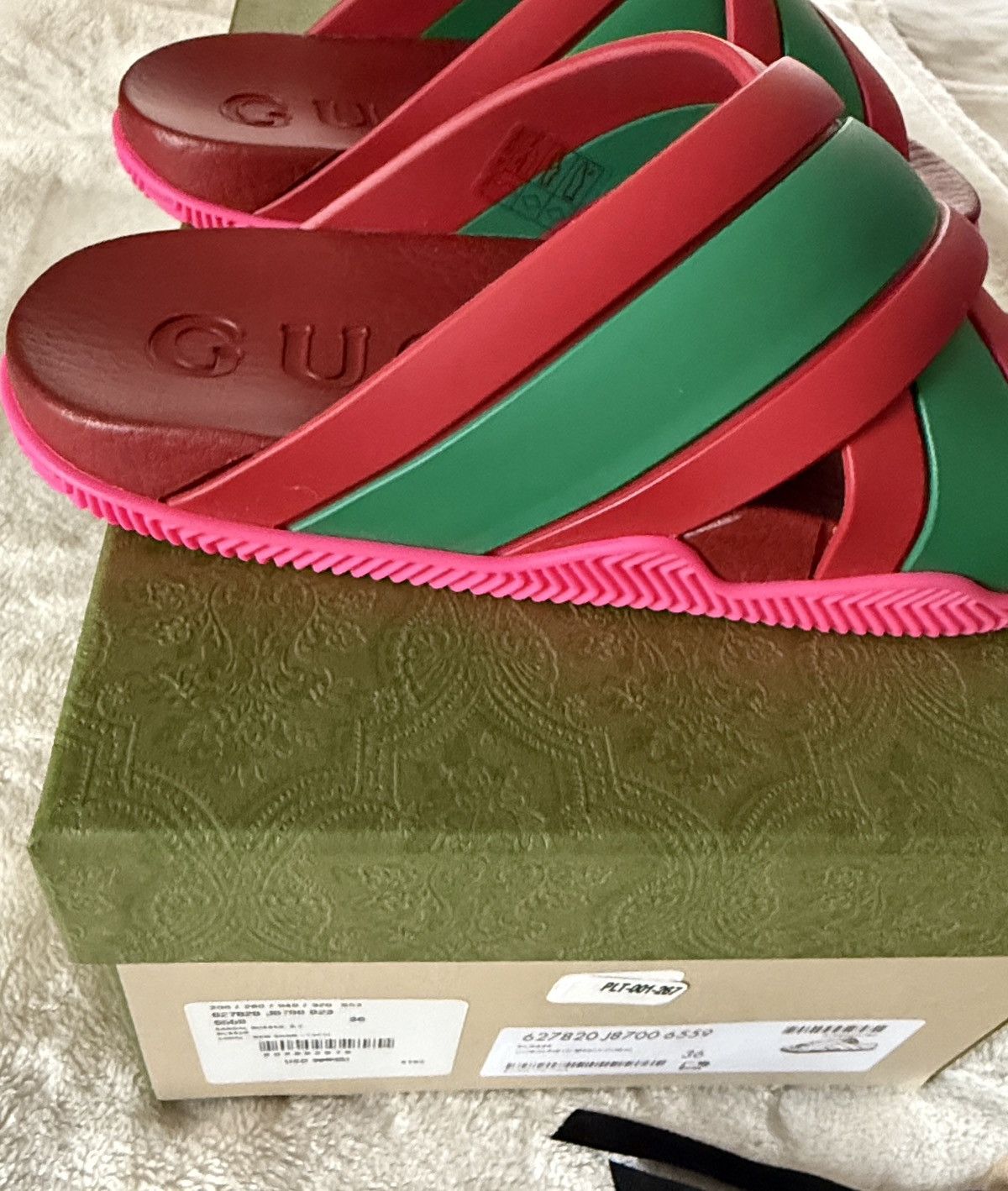 Gucci Gucci Women’s Red and Green Stripes Slides Size US 6 / IT 36 - 9 Thumbnail