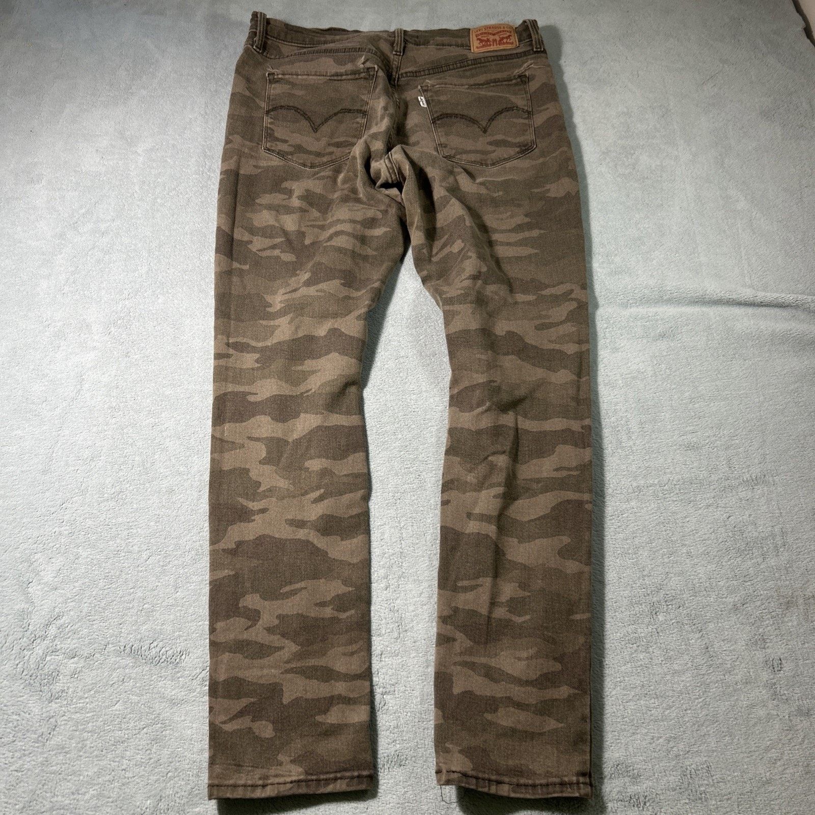 Levi's Levis Slim Straight Woodland Camo Jeans Women 32x28 Skinny Size 28" / US 6 / IT 42 - 9 Thumbnail