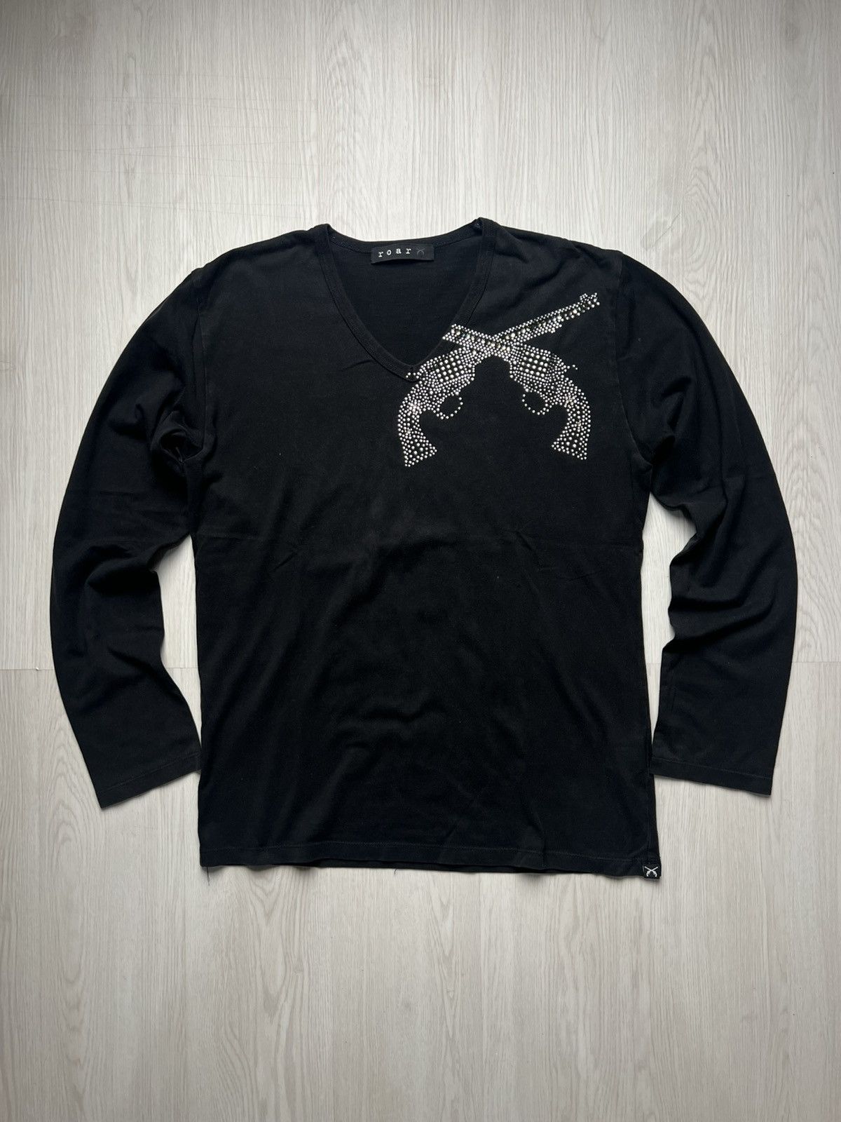 If Six Was Nine Roar Guns Studded Swarovski Pistol Gun Longsleeve Size US M / EU 48-50 / 2 - 1 Thumbnail
