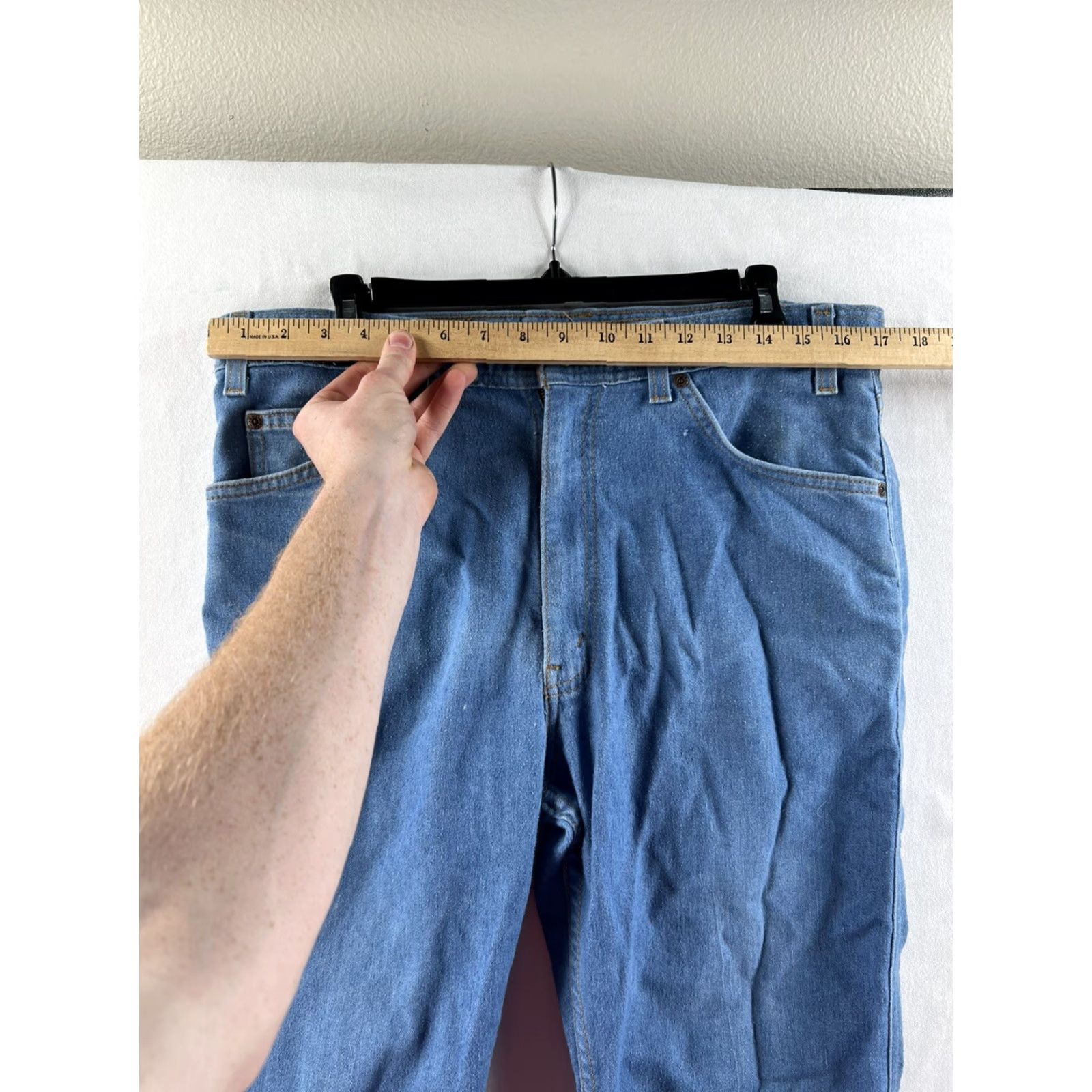 Levi's VINTAGE Levi's Denim Jeans Baggy Straight Leg 34x26 Medium Blue Wash USA 505 Mens Jeans Size US 34 / EU 50 - 7 Thumbnail