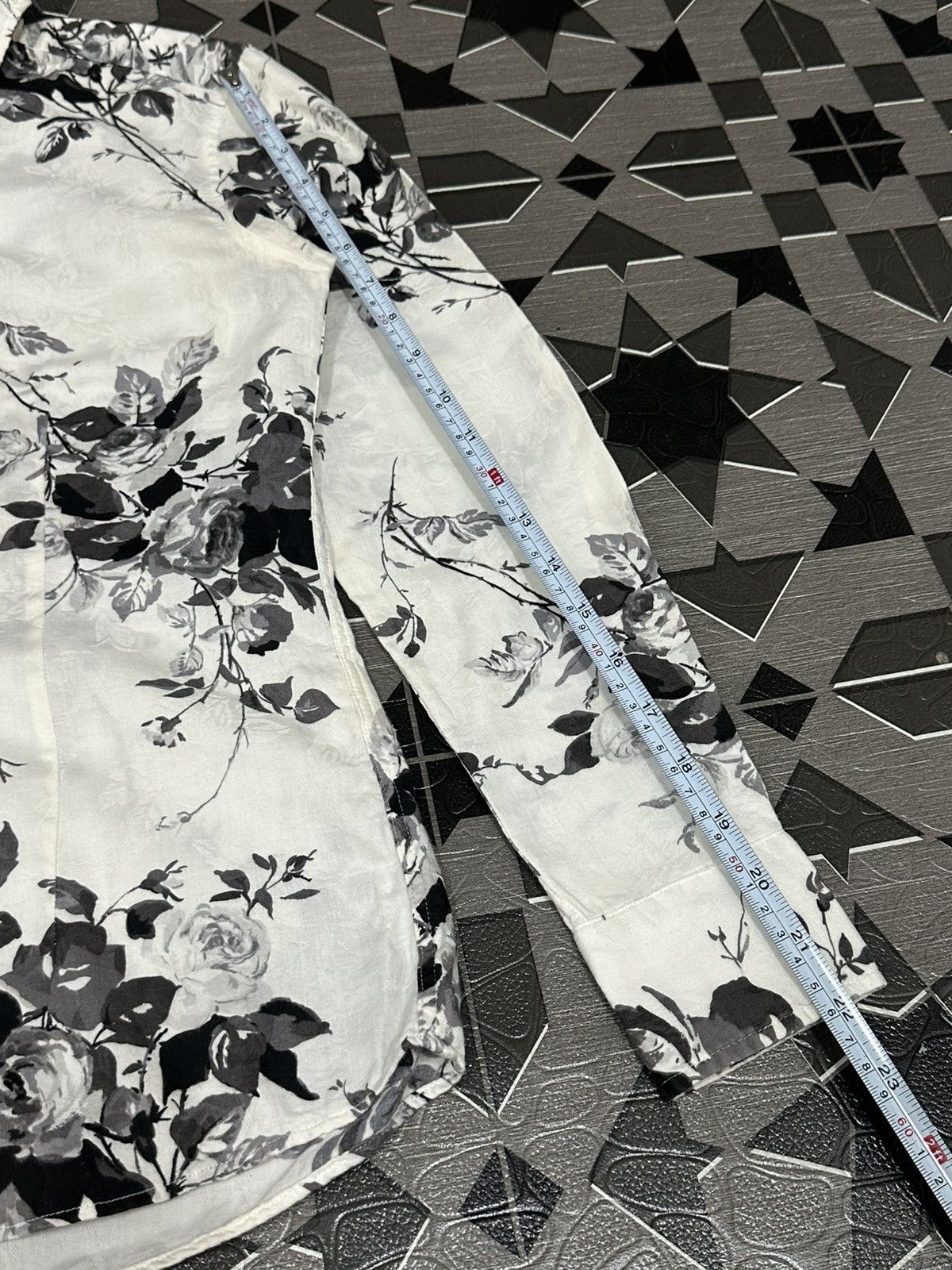 Tornado Mart Tornado Mart Japan Floral Design Button Up Shirt Size US M / EU 48-50 / 2 - 15 Thumbnail