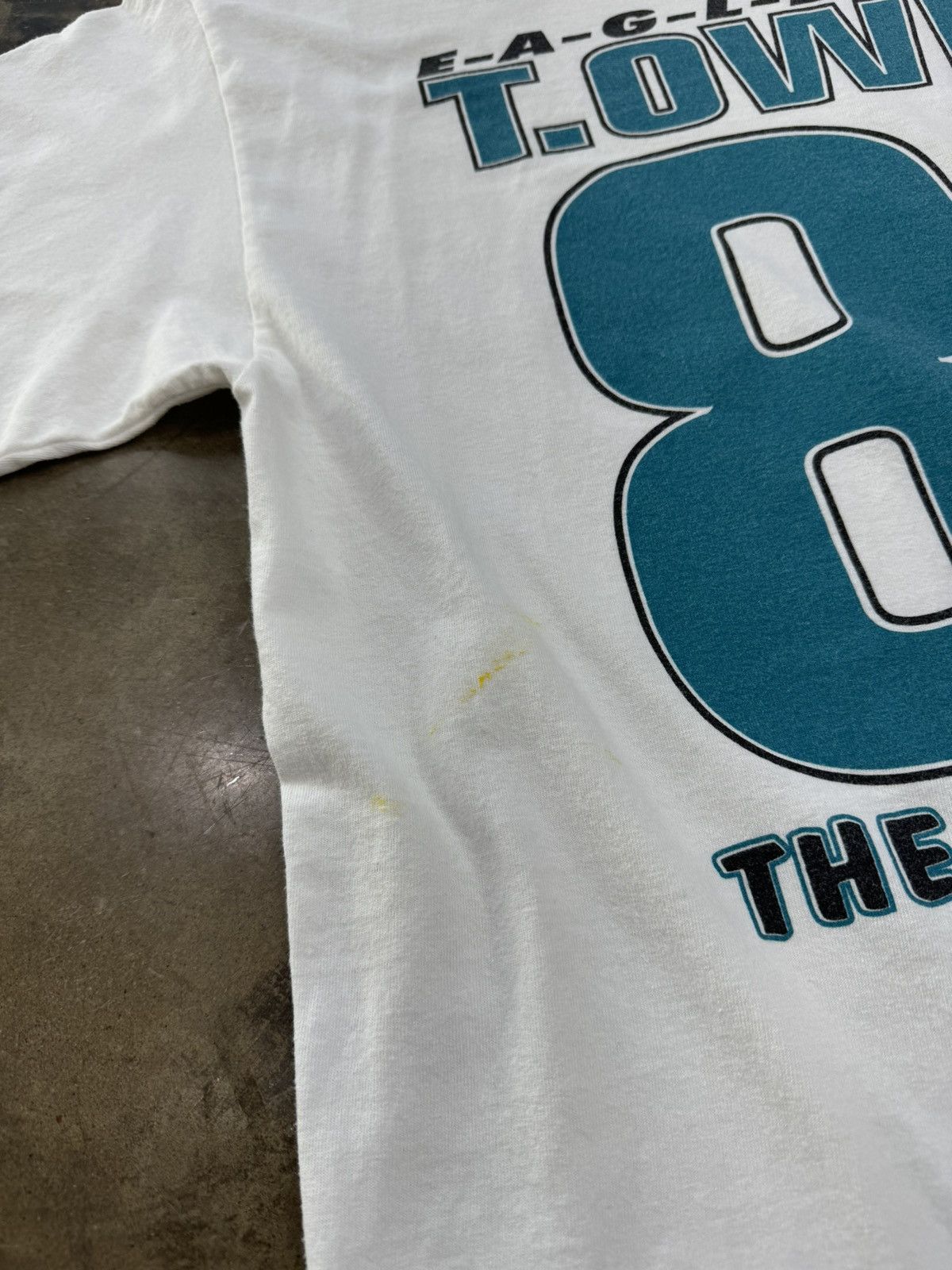 Vintage Vintage 81 Eagles T. Owens Tee Size US XL / EU 56 / 4 - 5 Thumbnail