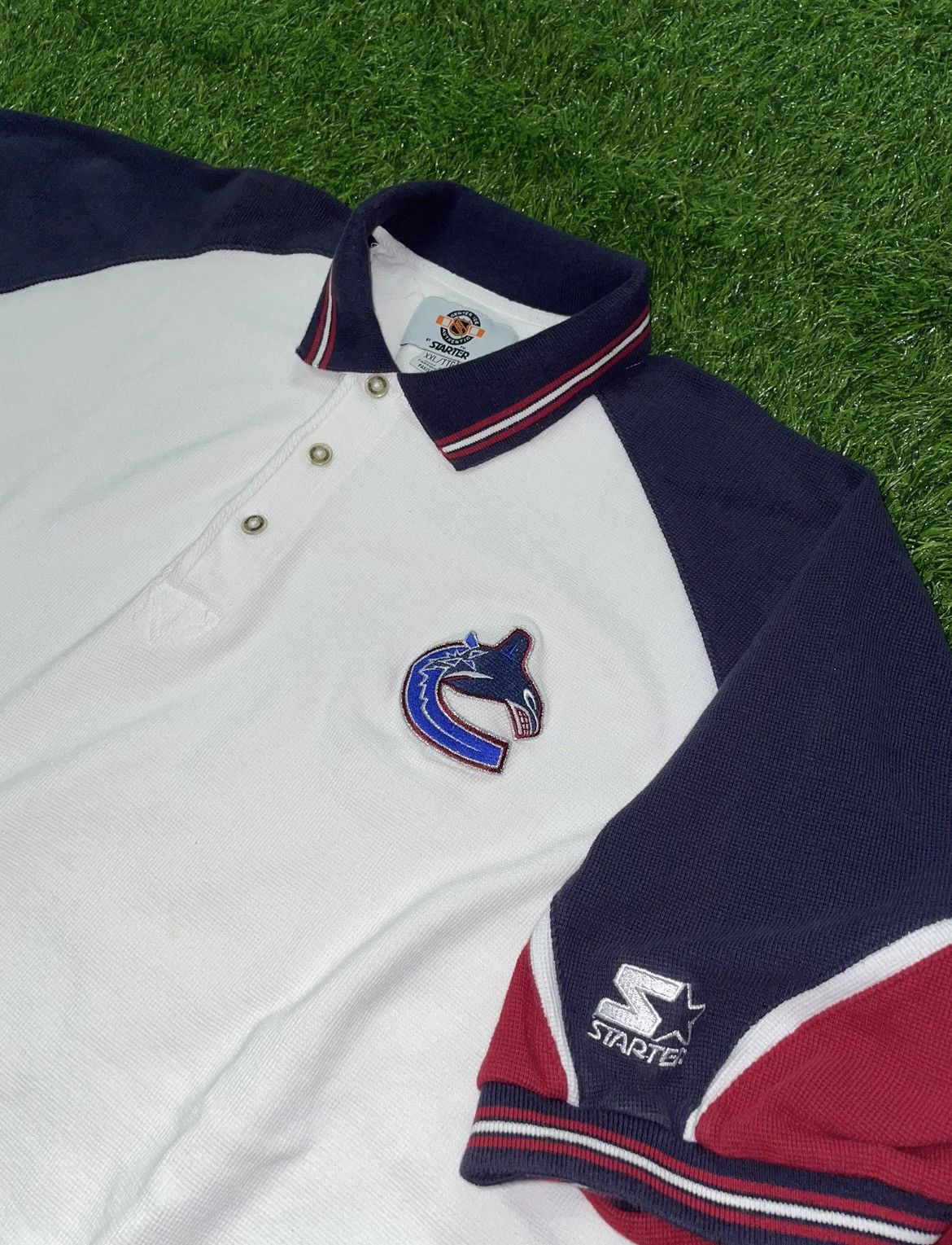 NHL × Vintage Vintage NHL Starter Vancouver Canucks Polo Shirt Size XXL Size US XXL / EU 58 / 5 - 3 Thumbnail