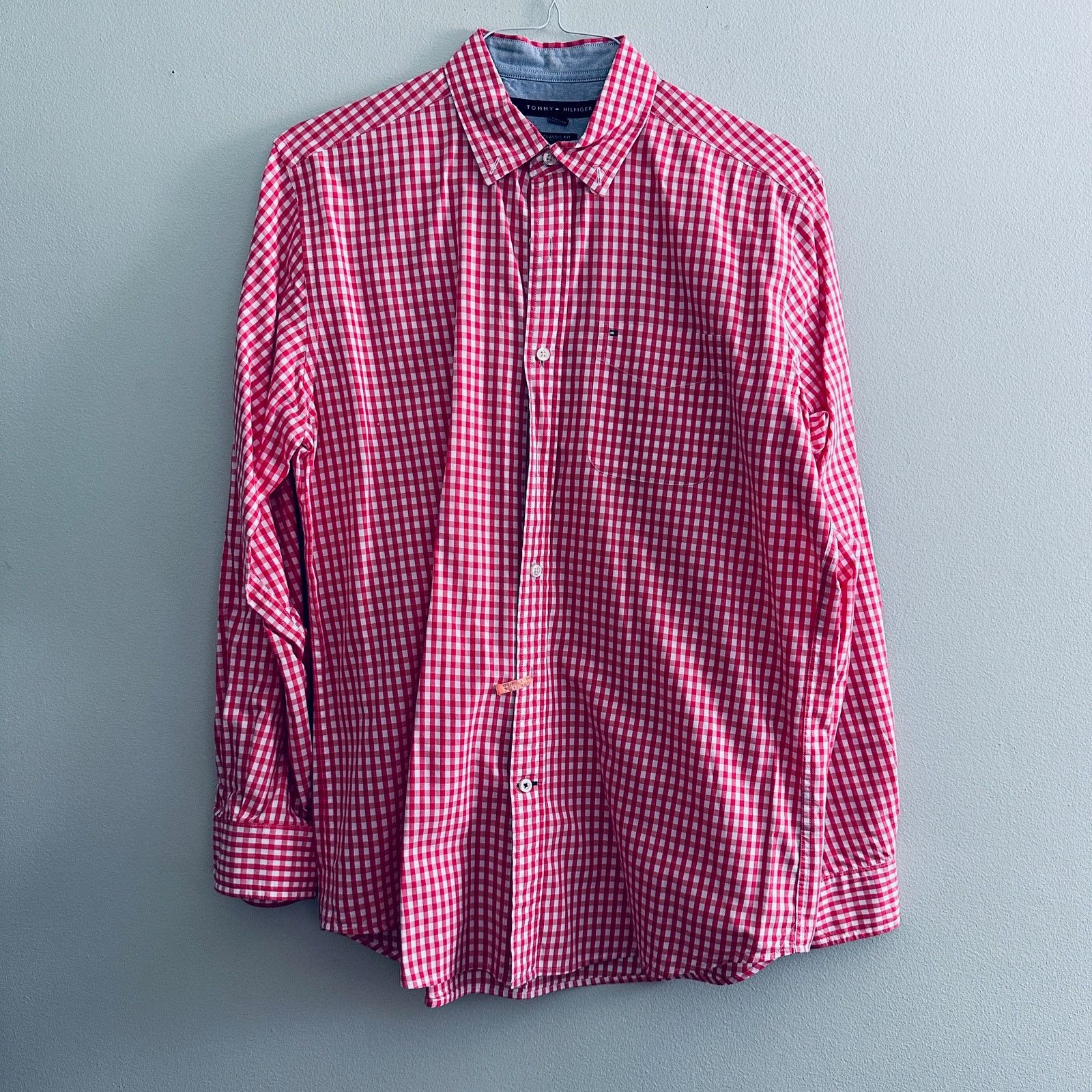 Tommy Hilfiger Tommy Hilfiger red gingham plaid classic fit button down Size US M / EU 48-50 / 2 - 2 Thumbnail