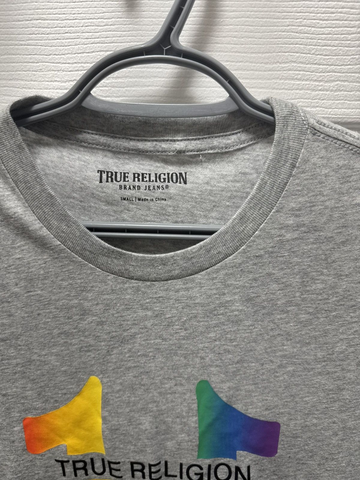 True Religion True Religion Pride Rainbow Horse Shoe Deadstock Grey Shirt Size US S / EU 44-46 / 1 - 4 Thumbnail