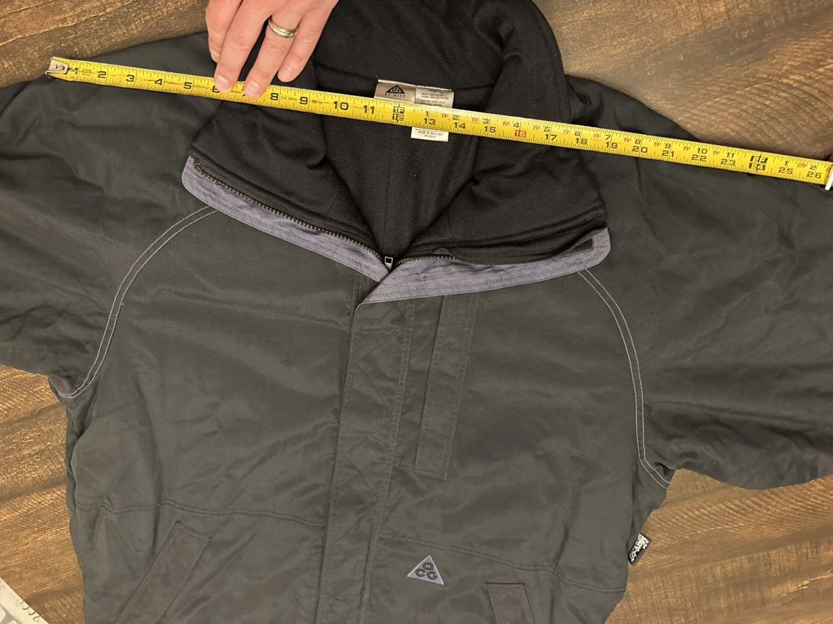 Nike ACG 90's Nike ACG Embroidered Vintage Thick Lined Jacket Size Lg Size US L / EU 52-54 / 3 - 8 Thumbnail