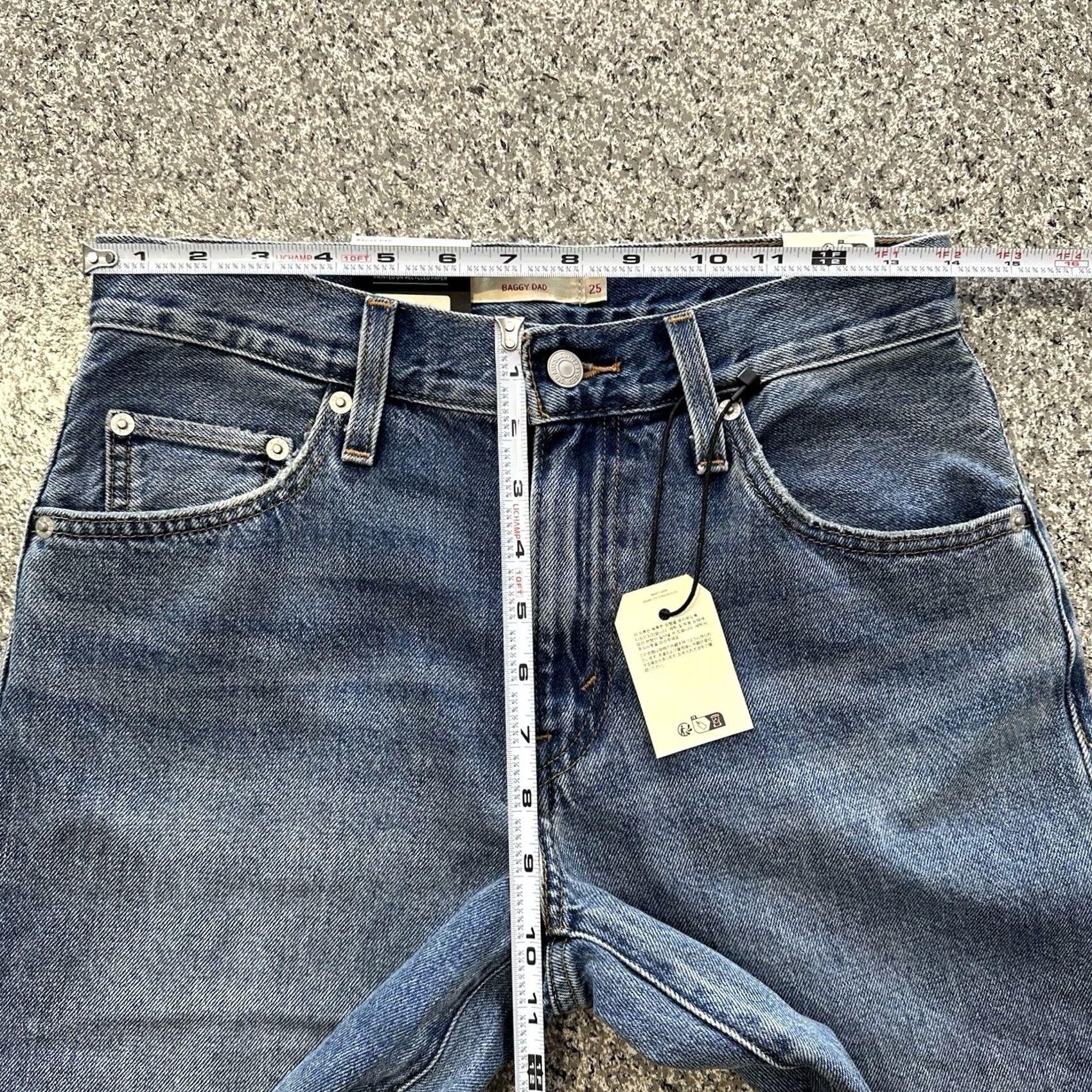 Levi's Levi's Jeans Womens 25x32 Mid Rise Baggy Straight Style: Boyfriend 5-Pocket Blue Denim 100% Cotton XS- Regular/Regular Size 42" / US 20 - 6 Thumbnail