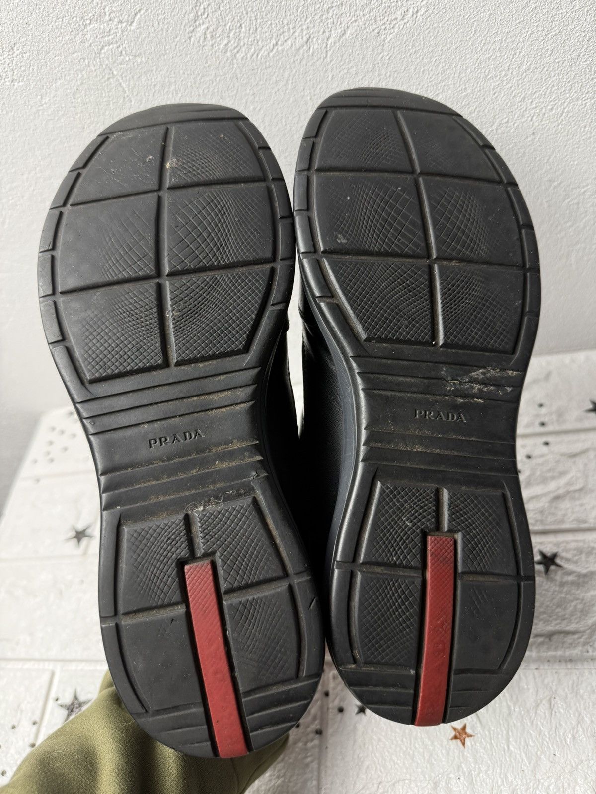 Prada Prada leather sneakers with side logo US7 UK5.5 EUR40 Black Size US 7 / EU 40 - 6 Thumbnail