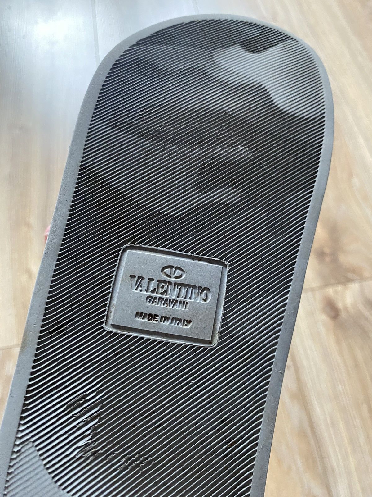 Valentino Valentino VLTN flip flops Size US 7 / IT 37 - 4 Thumbnail