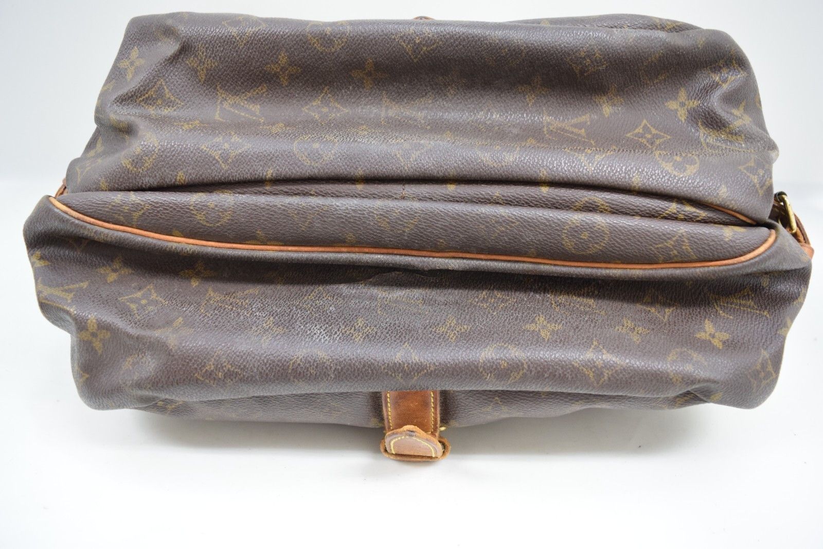 Louis Vuitton Louis Vuitton Saumur 35 Crossbody Monogram Canvas M42254 Size ONE SIZE - 7 Thumbnail