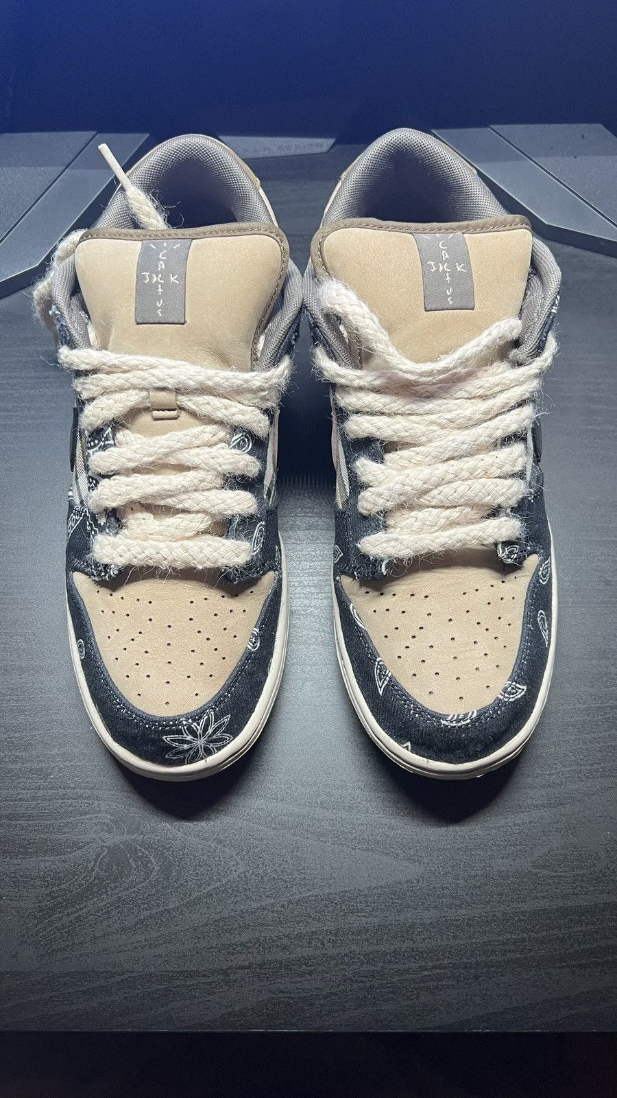 Nike × Travis Scott Travis Scott dunk low Size US 9 / EU 42 - 1 Thumbnail