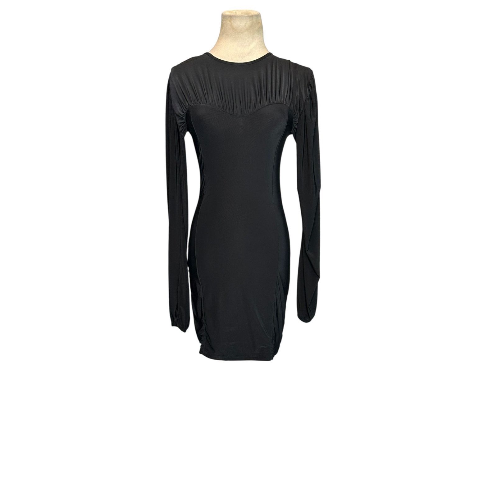 Nasty Gal Nasty Gal black long sleeves mini dress size 4 Size S / US 4 / IT 40 - 13 Thumbnail