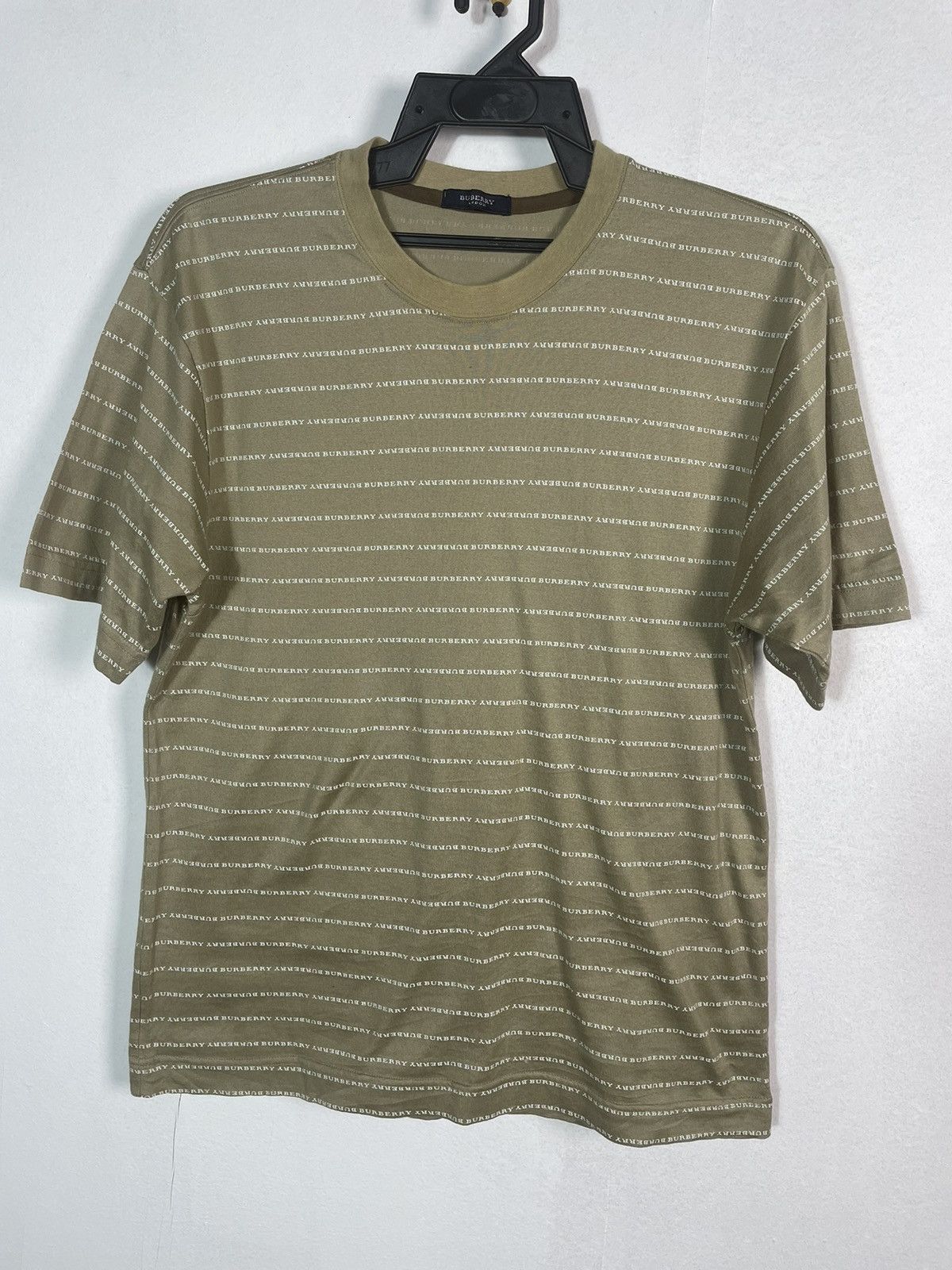 Burberry Burberry All Over Print Very Rare Shirt Size US M / EU 48-50 / 2 - 2 Thumbnail