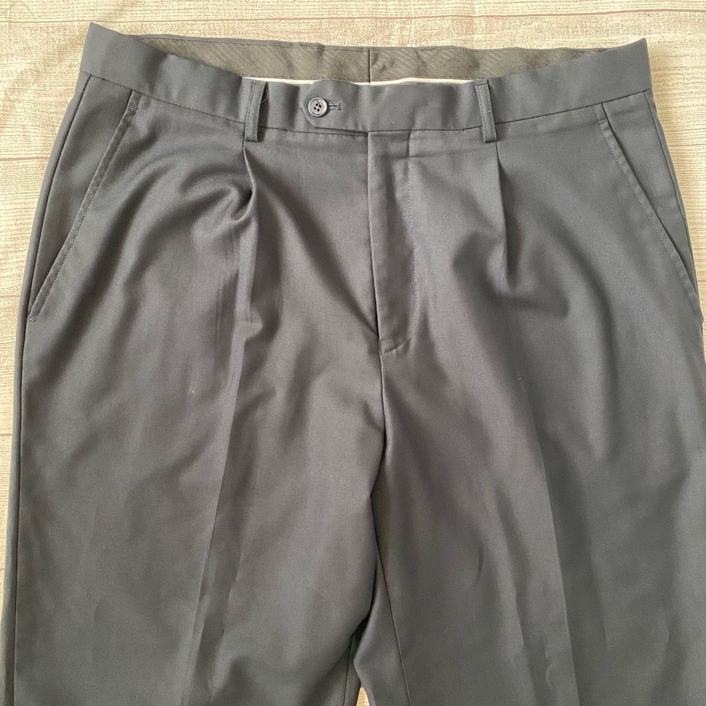 Giorgio Fiorelli Giorgio Fiorelli men 38/30 super Luxe pleated dress pants bl Size US 38 / EU 54 - 3 Thumbnail