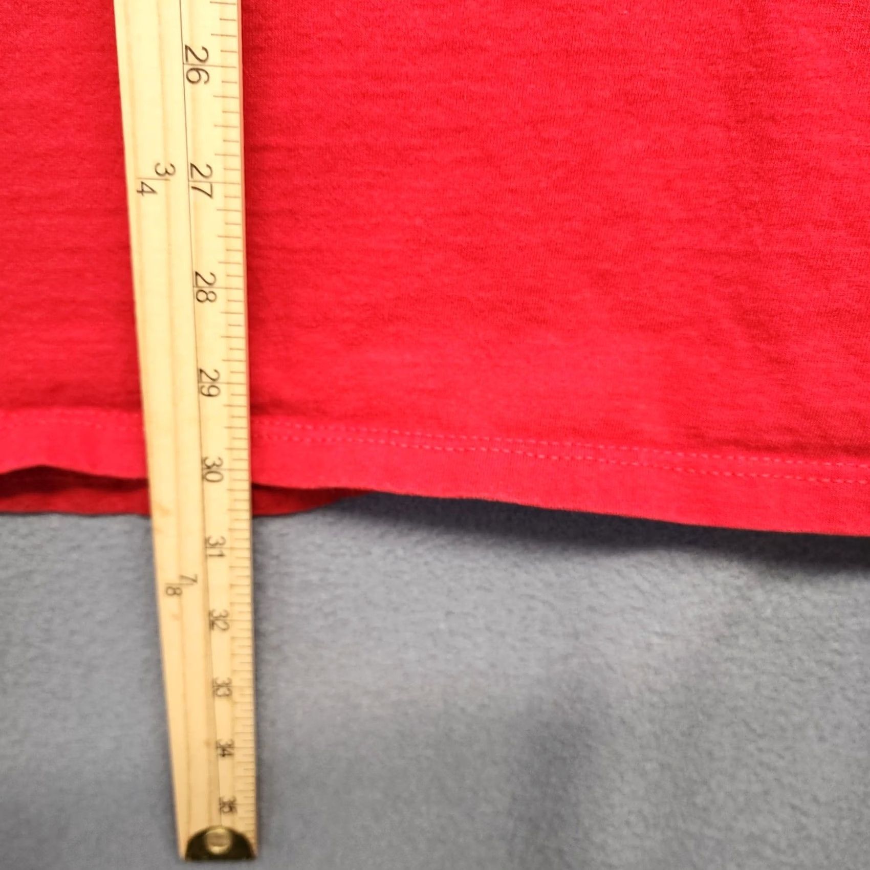 Russell Athletic VINTAGE University of Pennsylvania Quaker Basketball Russell Athletic Shirt Mens XL Red Long Sleeve Crew Neck Mens XL Red Russell Athletic T-Shirt 80s Size US XL / EU 56 / 4 - 5 Thumbnail
